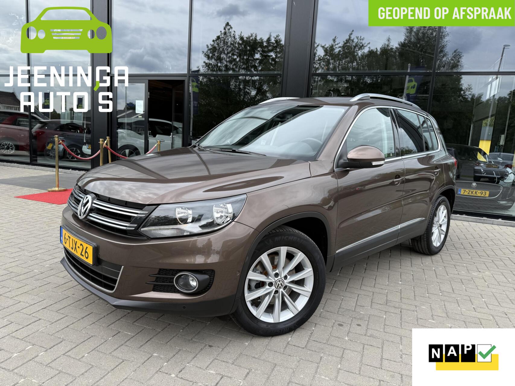 Volkswagen Tiguan 1.4 TSI Sport&Style|Navi|Airco|Trekhaak|Camera|NAP 2014 - voorkant