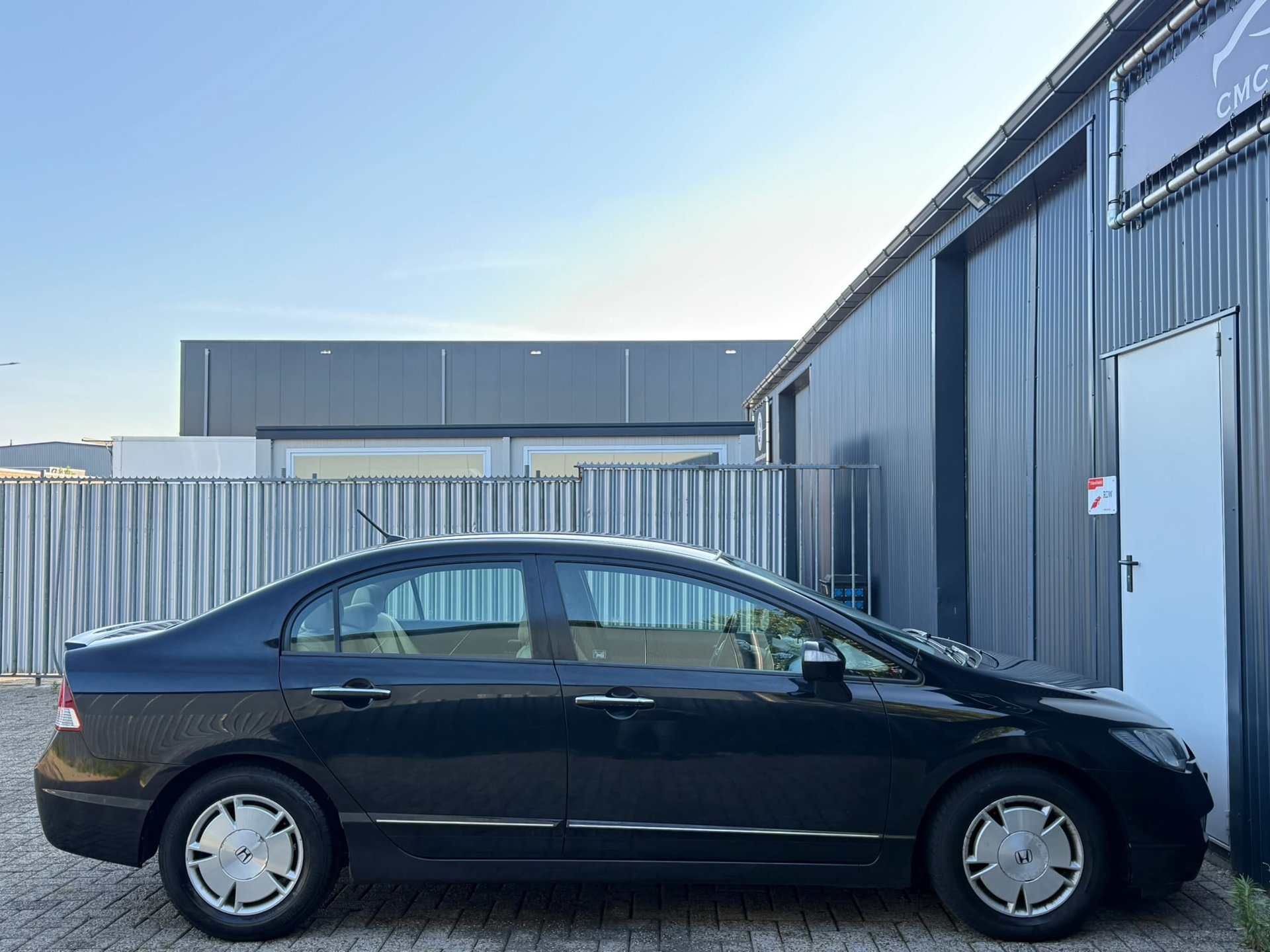 Foto van Honda Civic 4dr Hybrid