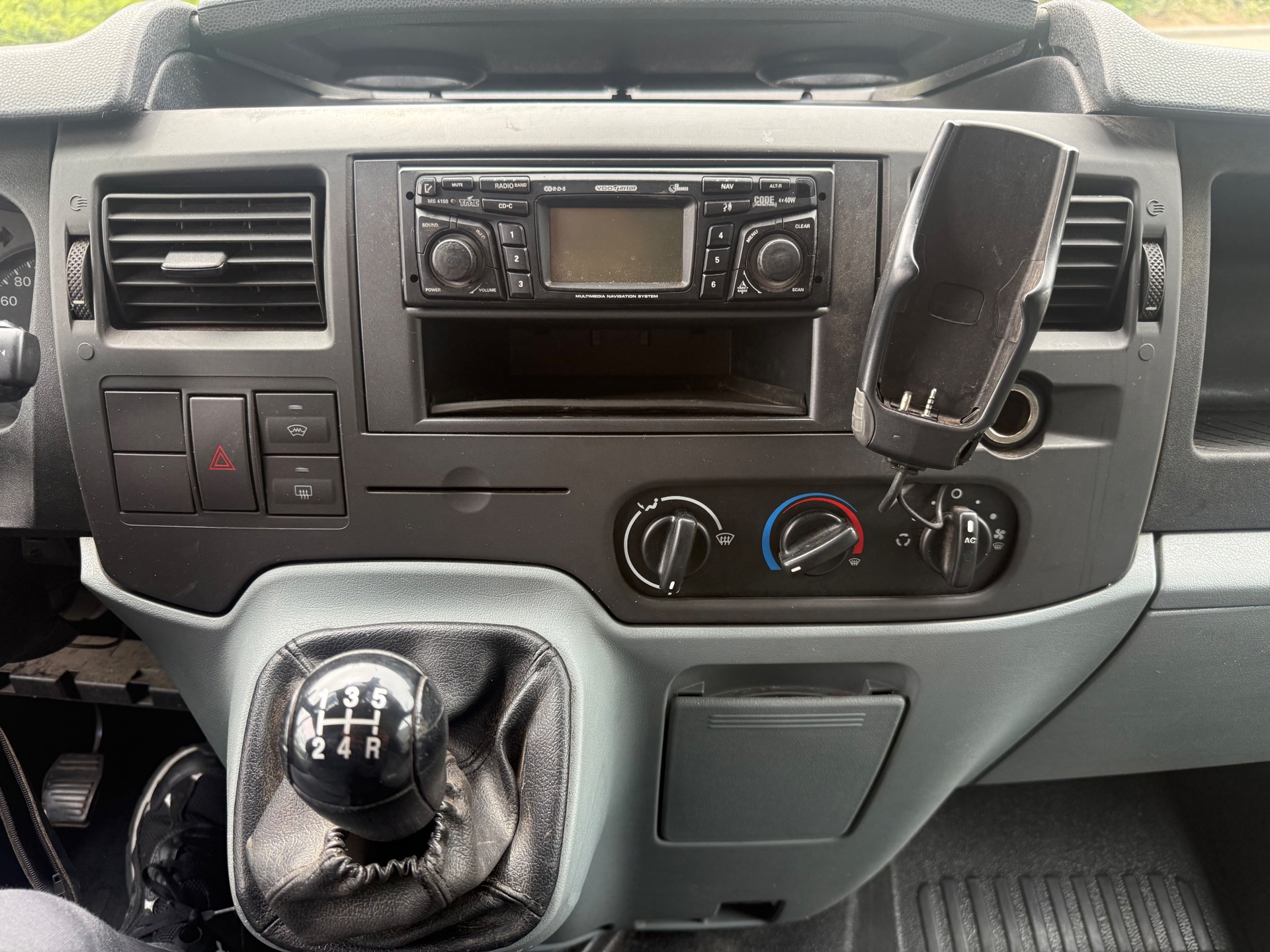 Foto van Ford Transit 350l FD Van 110 MR 4.54