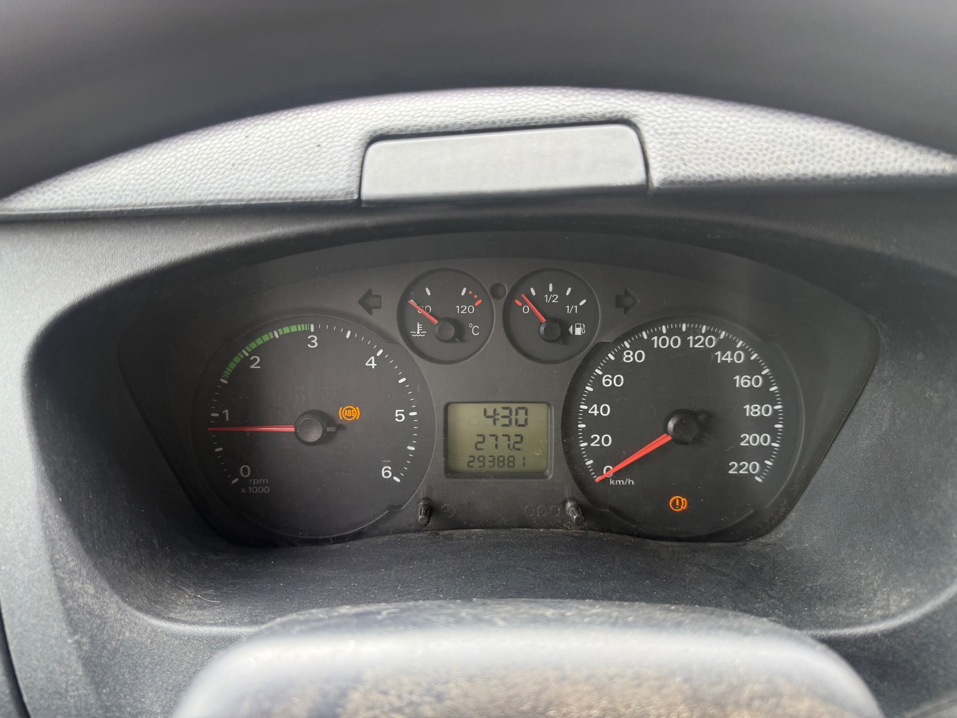 Foto van Ford Transit 350l FD Van 110 MR 4.54