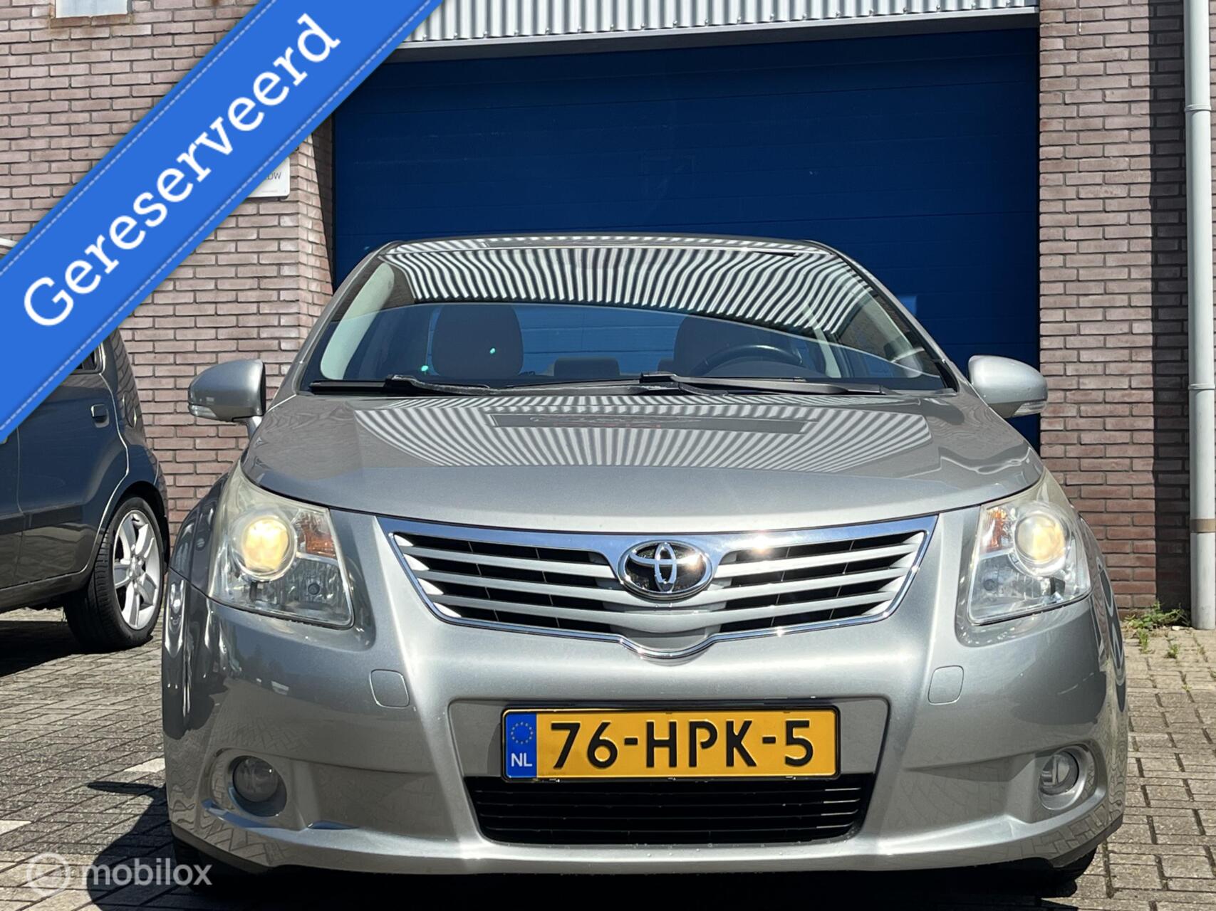 Toyota Toyota Avensis , 1.8 VVTi Dynamic, 2e Eig. AUTOMAAT, Leder, AIRCO, Dealer onderhouden! 2009 - voorkant