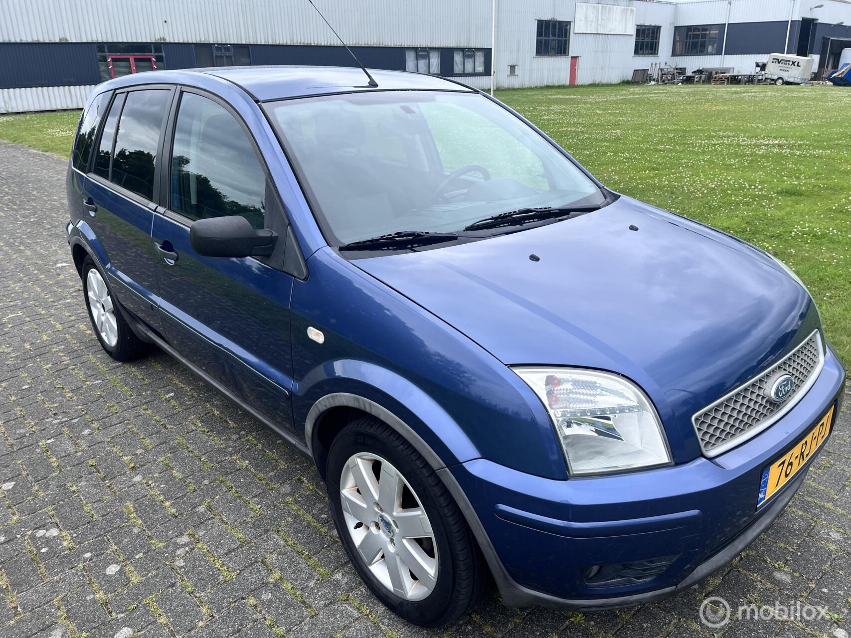 Ford Fusion 1.4-16V Futura / Airco / Trekhaak / APK / NAP / 2005 - voorkant