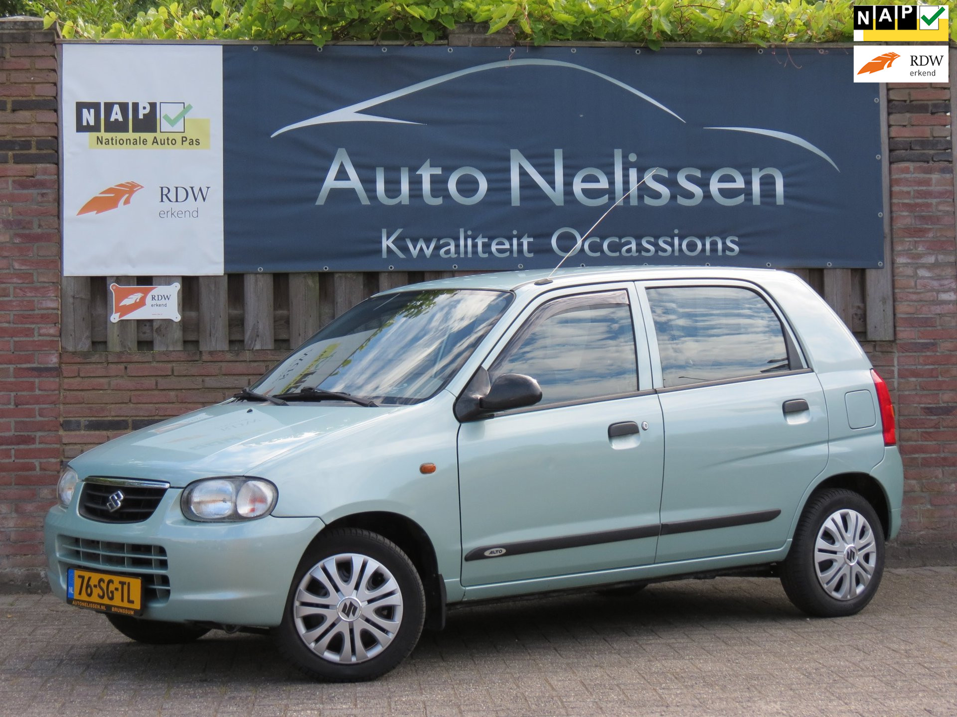Suzuki Alto 1.1 GLX AUTOMAAT | NIEUWE APK T/M 30-4-2027 | SLECHTS 61DKM NAP | ELEK RAMEN | 2006 - voorkant