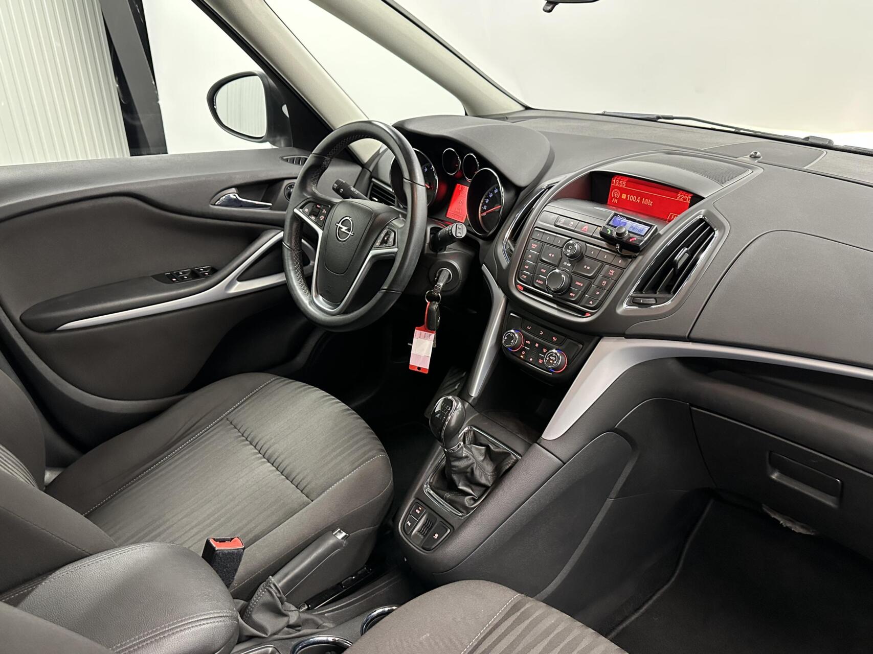 Foto van Opel Zafira Tourer