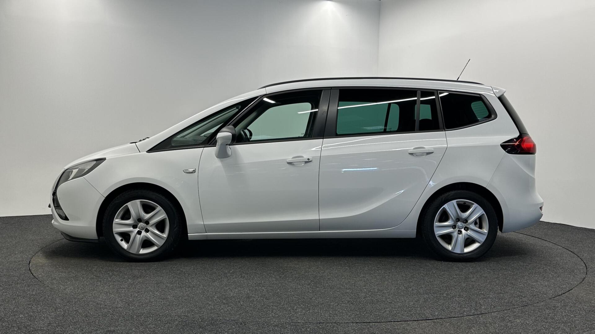 Foto van Opel Zafira Tourer