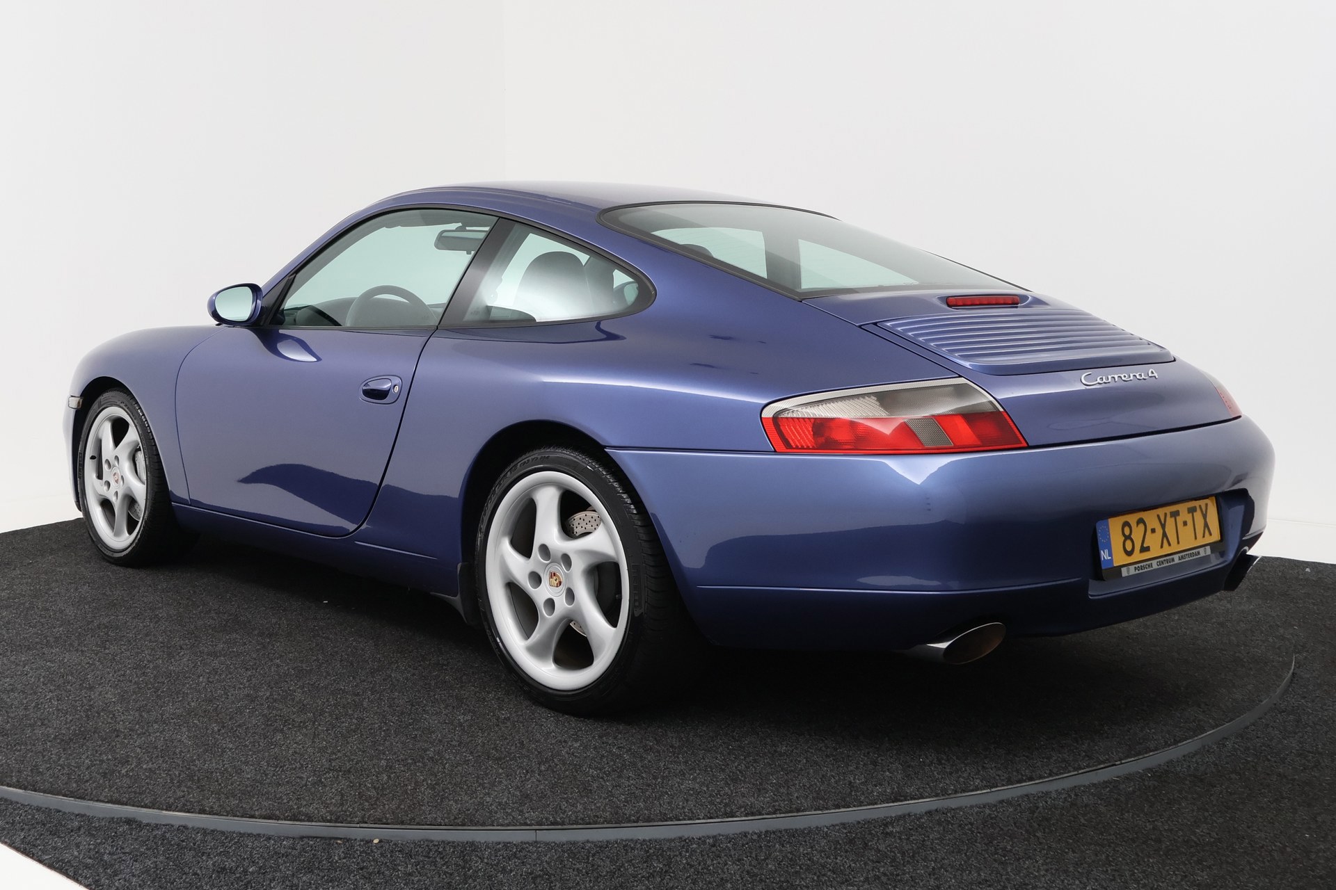 Foto van Porsche 911 Carrera 4