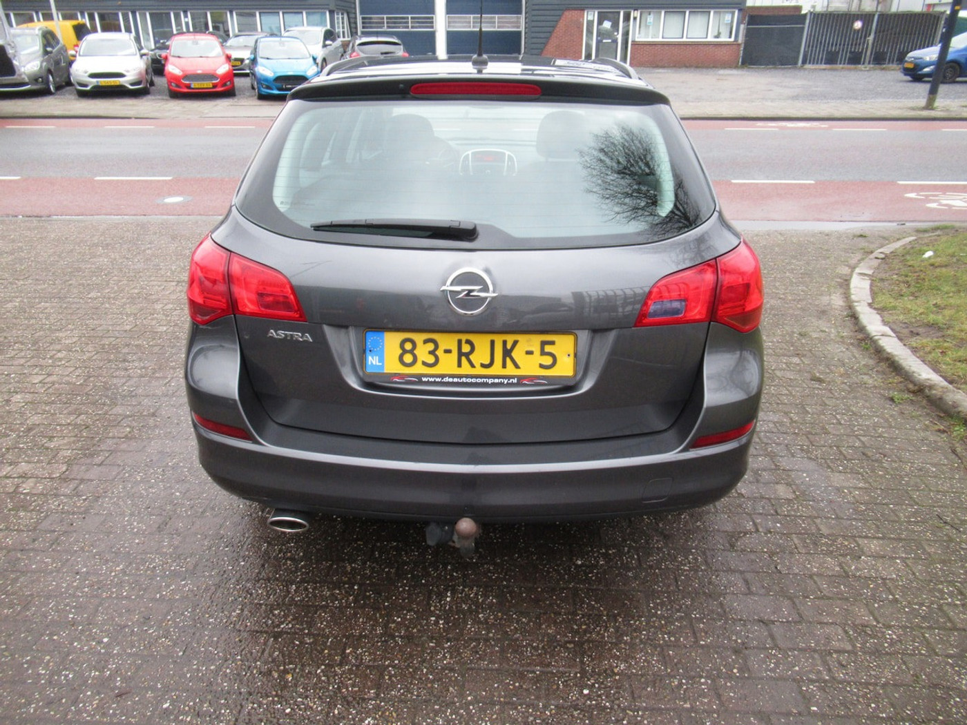 Foto van Opel Astra Sports Tourer