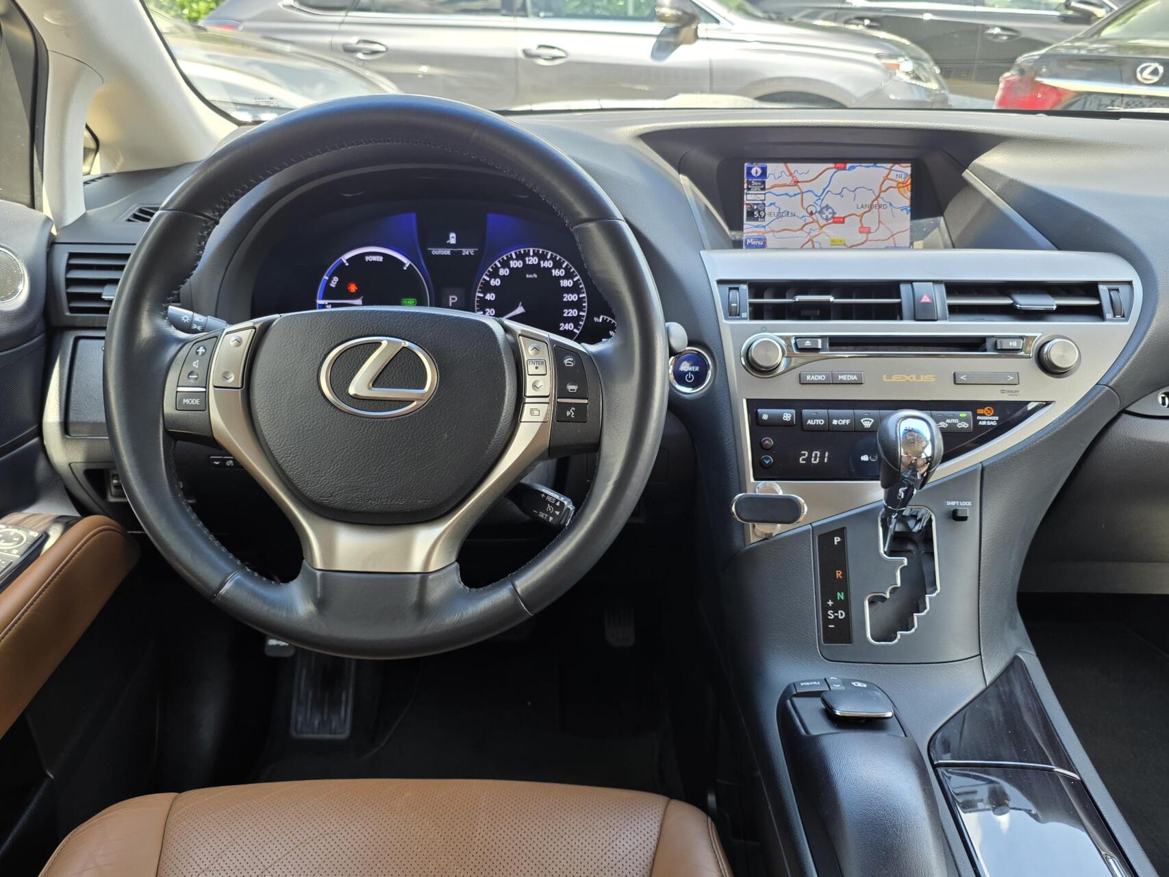 Foto van Lexus Lexus Rx450h