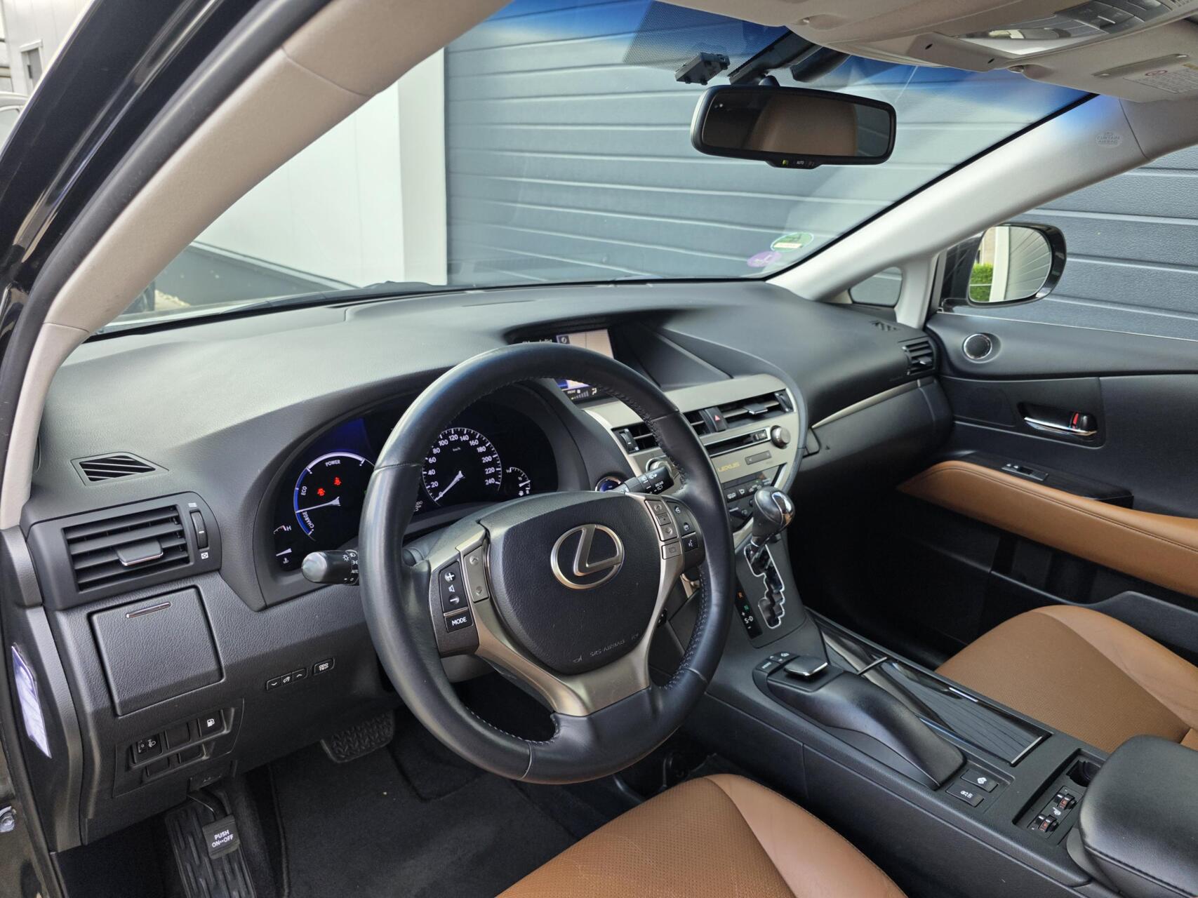 Foto van Lexus Lexus Rx450h