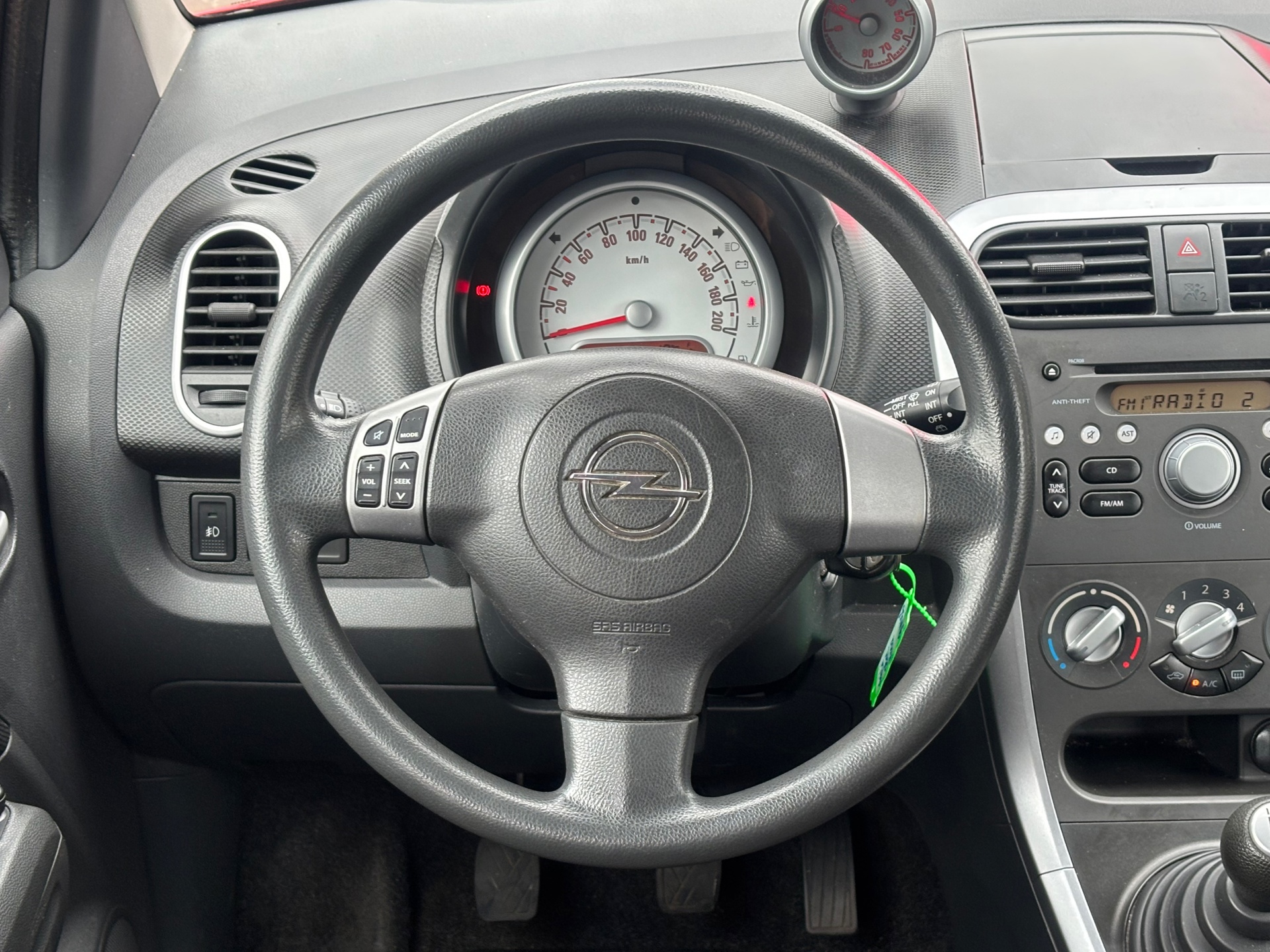 Foto van Opel Agila