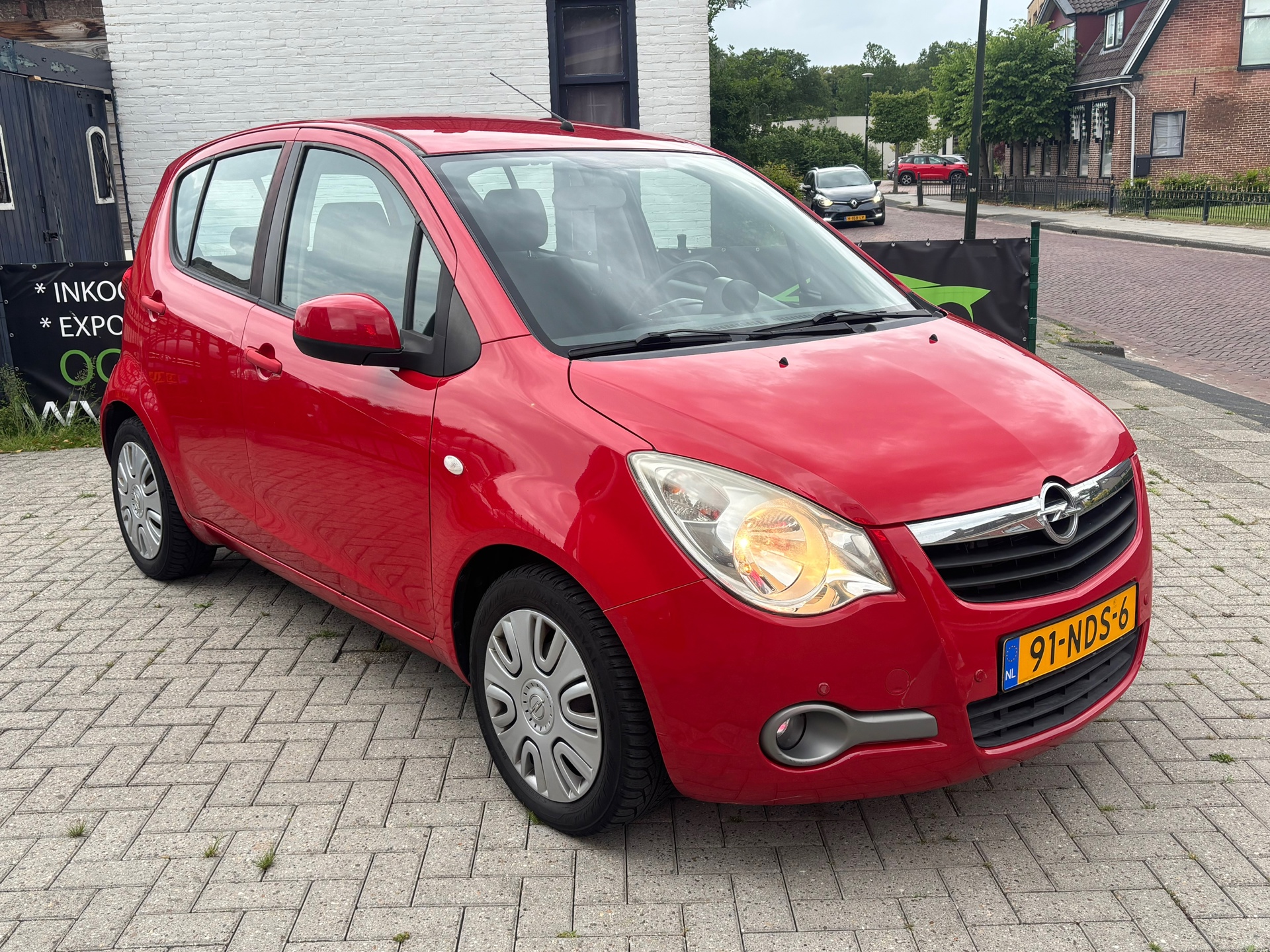 Foto van Opel Agila