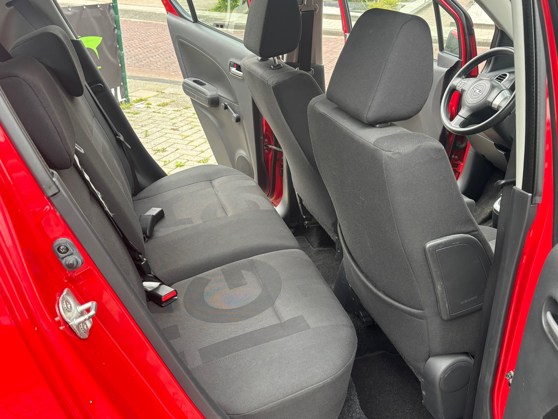 Foto van Opel Agila