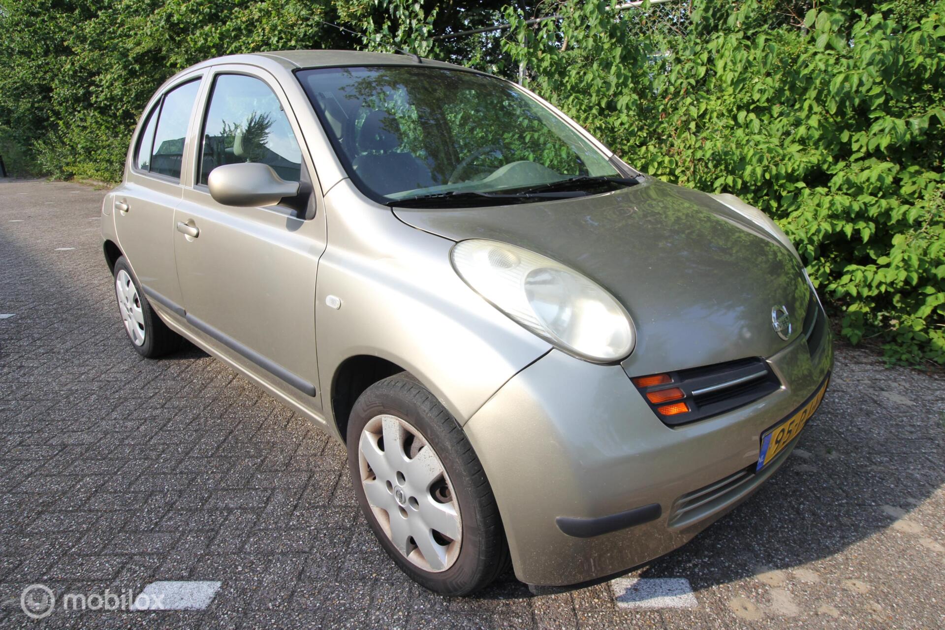 Nissan Nissan Micra 1.4 Tekna Automaat 2004 - voorkant