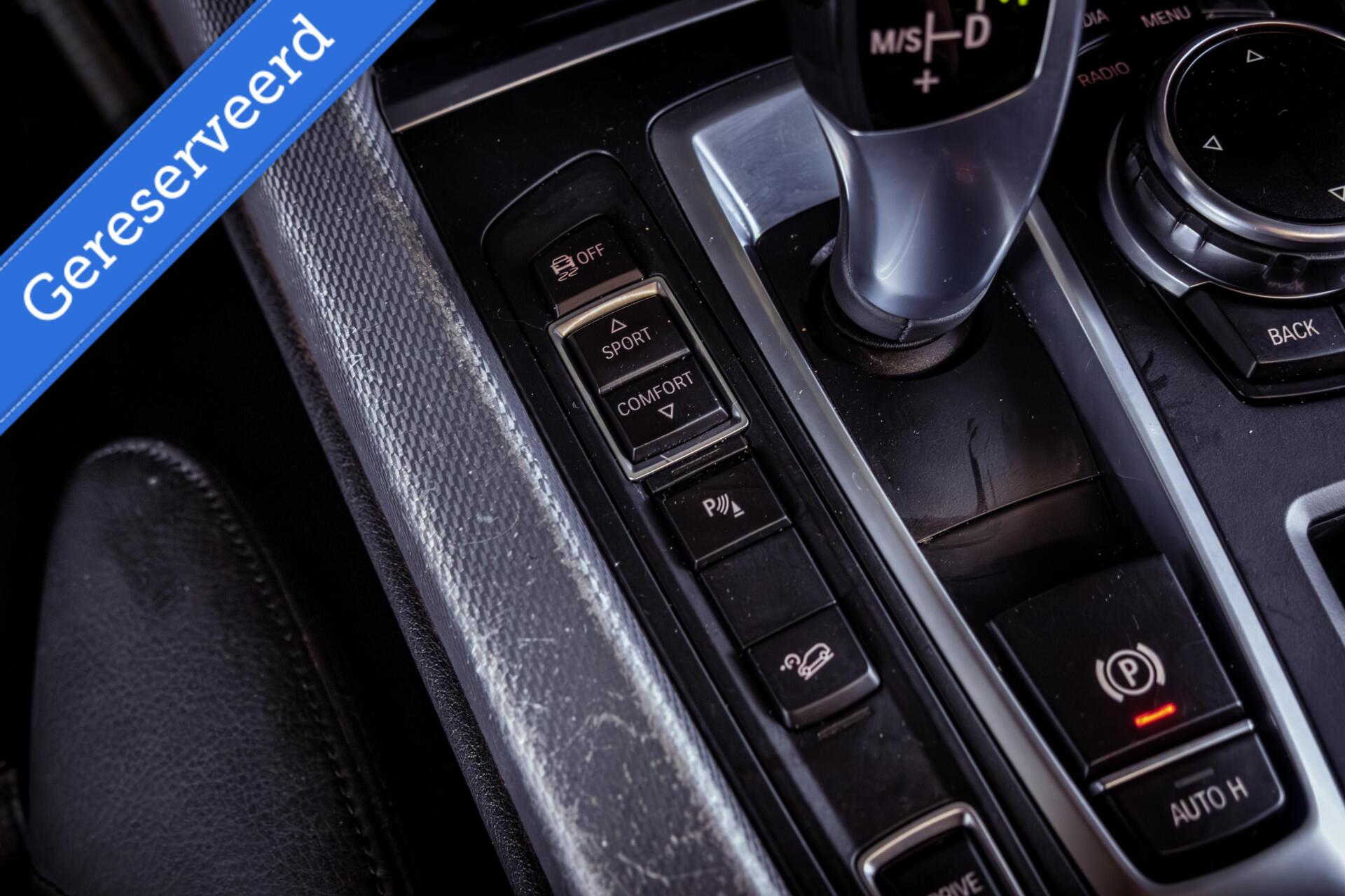 Foto van BMW X5 Xdrive40e