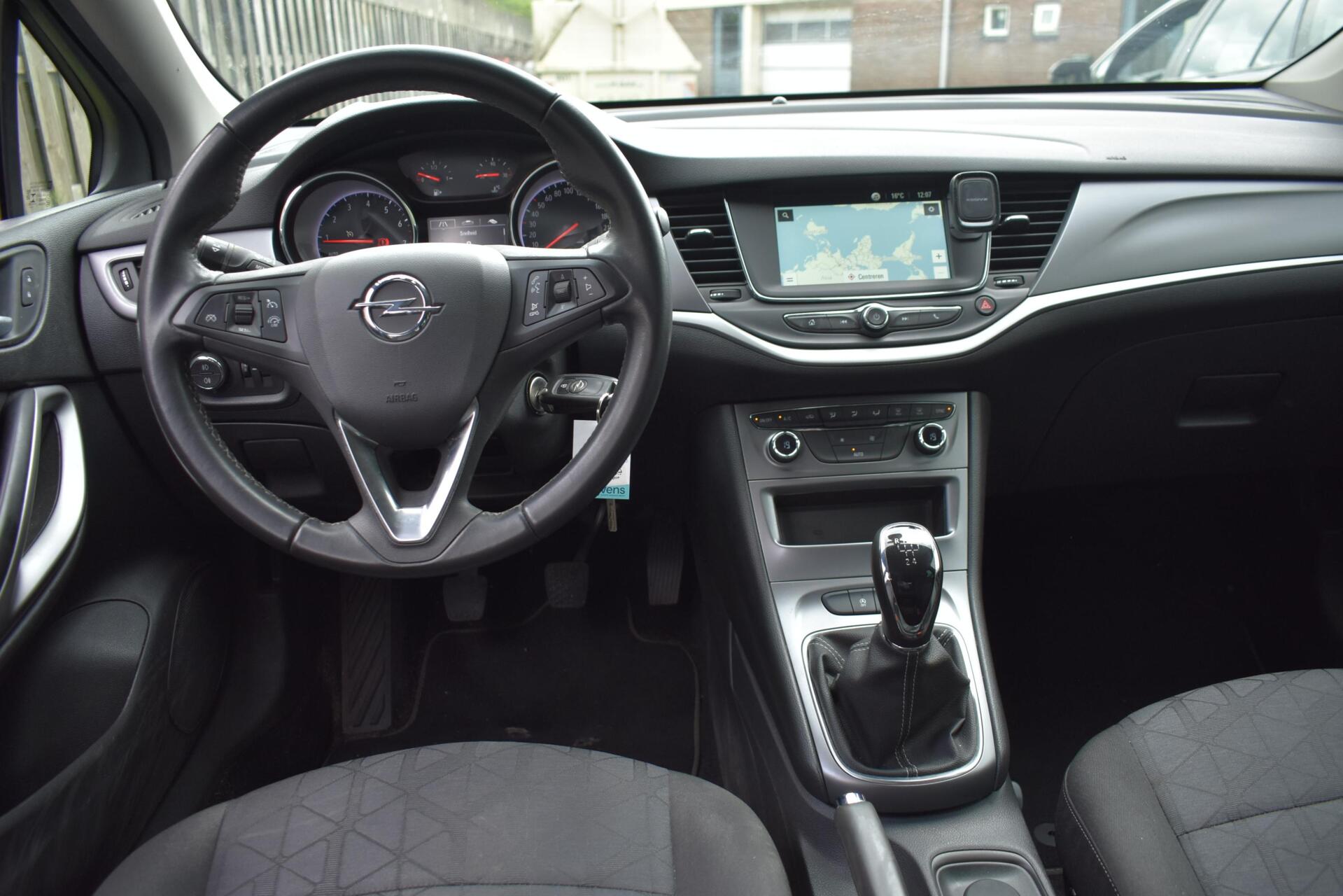 Foto van Opel Astra Sports Tourer
