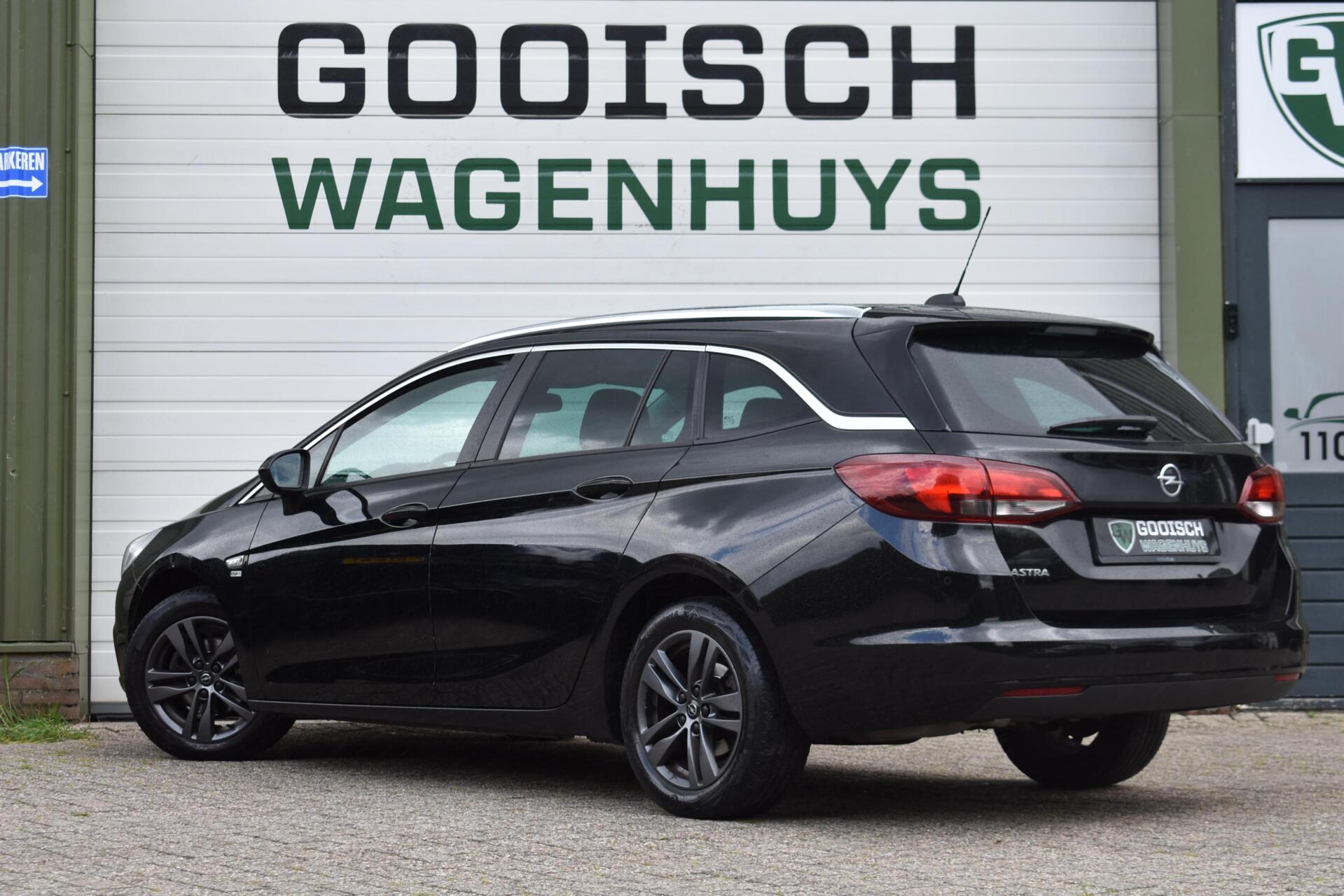 Foto van Opel Astra Sports Tourer