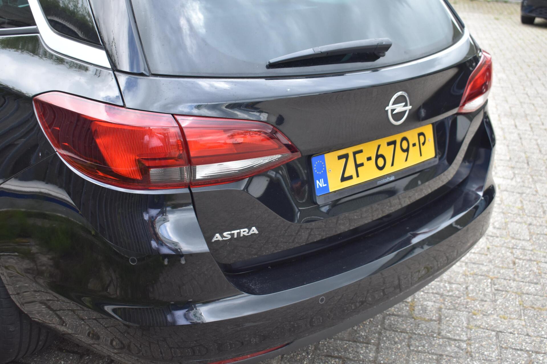 Foto van Opel Astra Sports Tourer