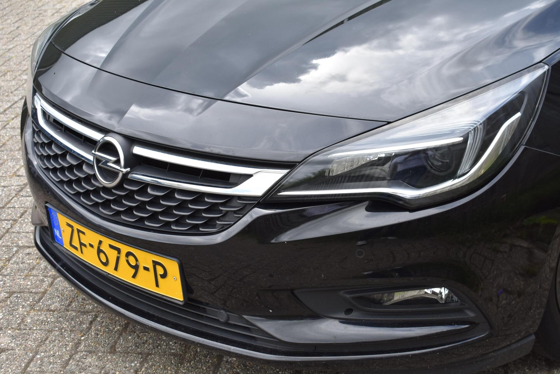 Foto van Opel Astra Sports Tourer
