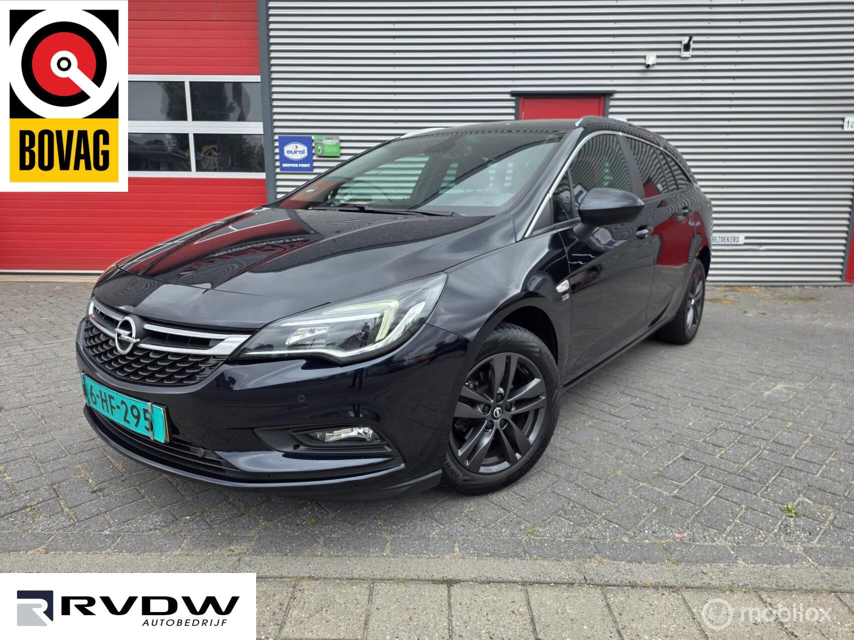Opel Astra Sports Tourer 1.0 Turbo 120 Jaar Edition 2019 - voorkant