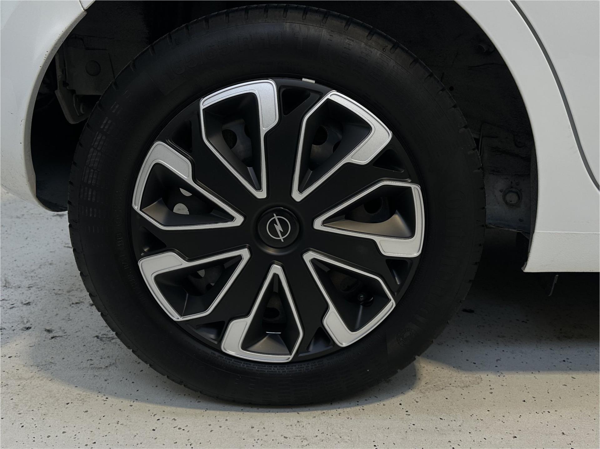 Foto van Opel Karl / Viva