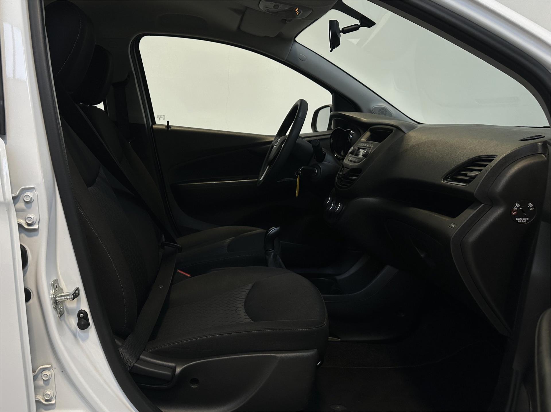Foto van Opel Karl / Viva