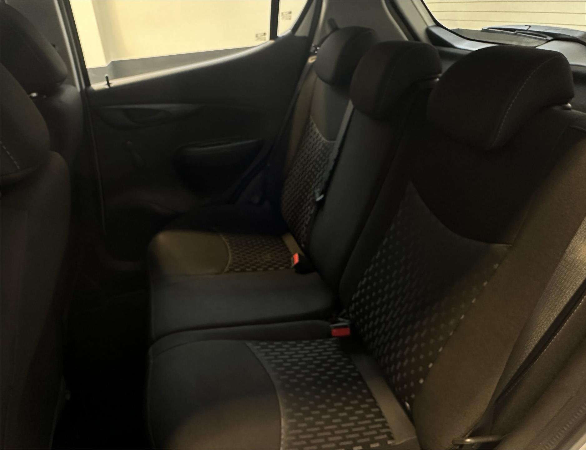 Foto van Opel Karl / Viva