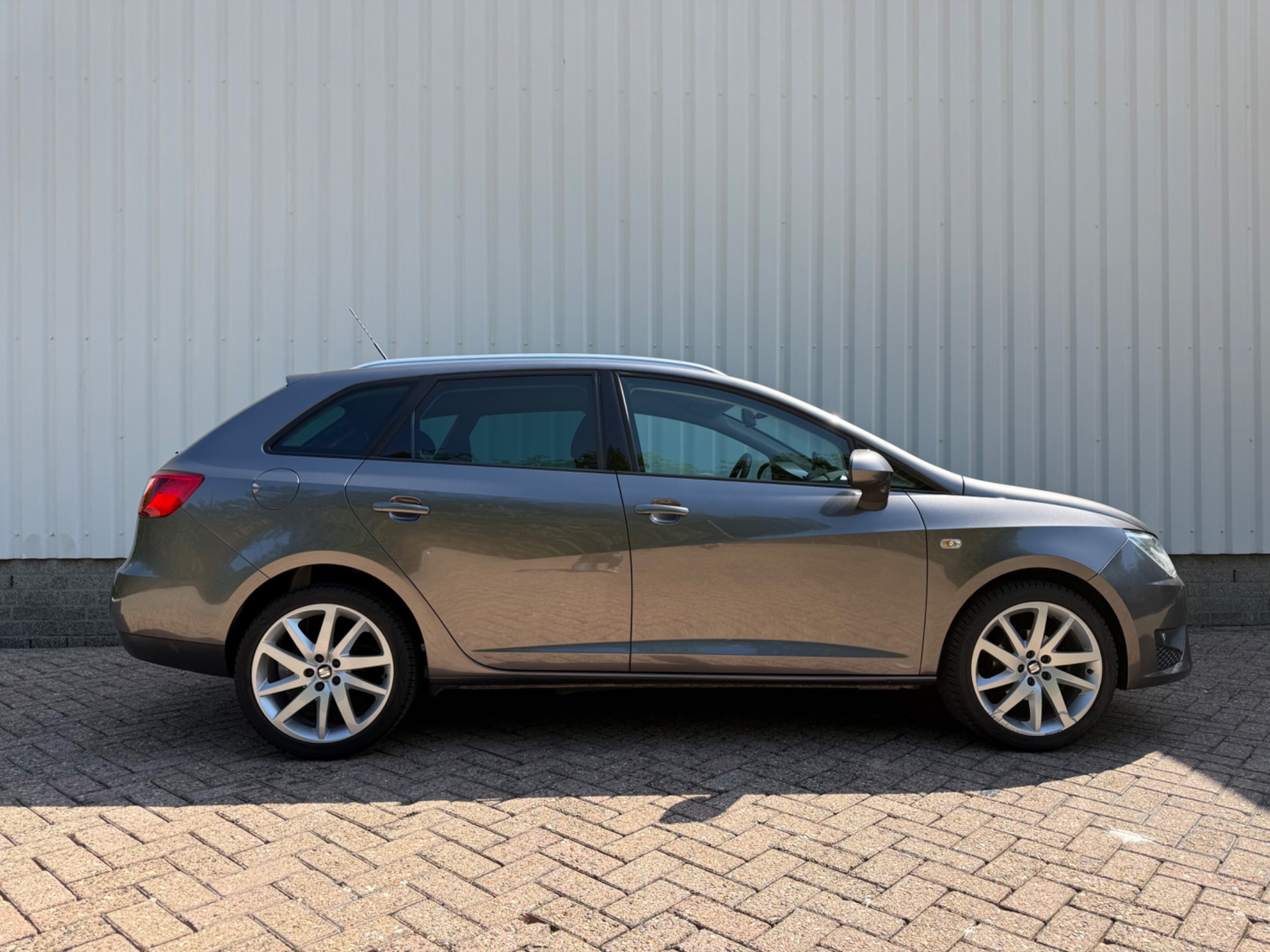 Foto van Seat Ibiza ST
