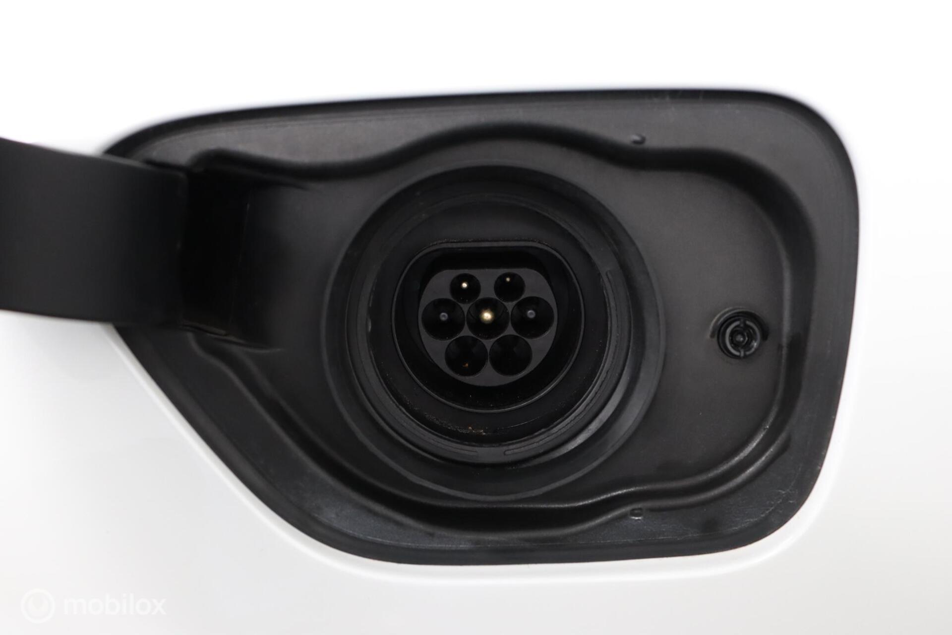 Foto van Volvo V60 T8 Twin Engine