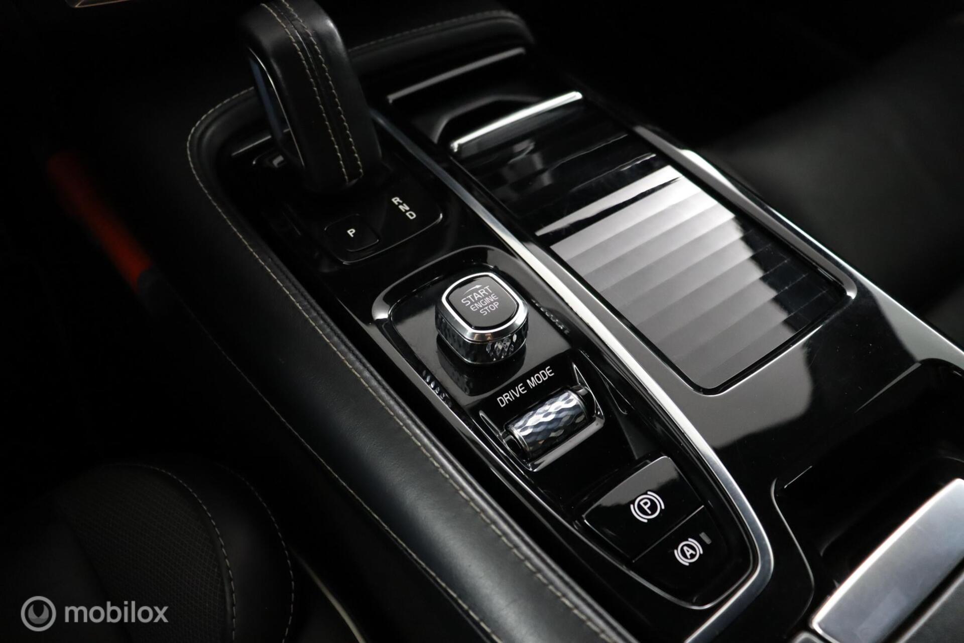 Foto van Volvo V60 T8 Twin Engine