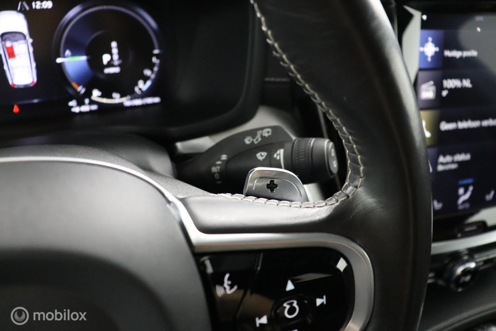 Foto van Volvo V60 T8 Twin Engine
