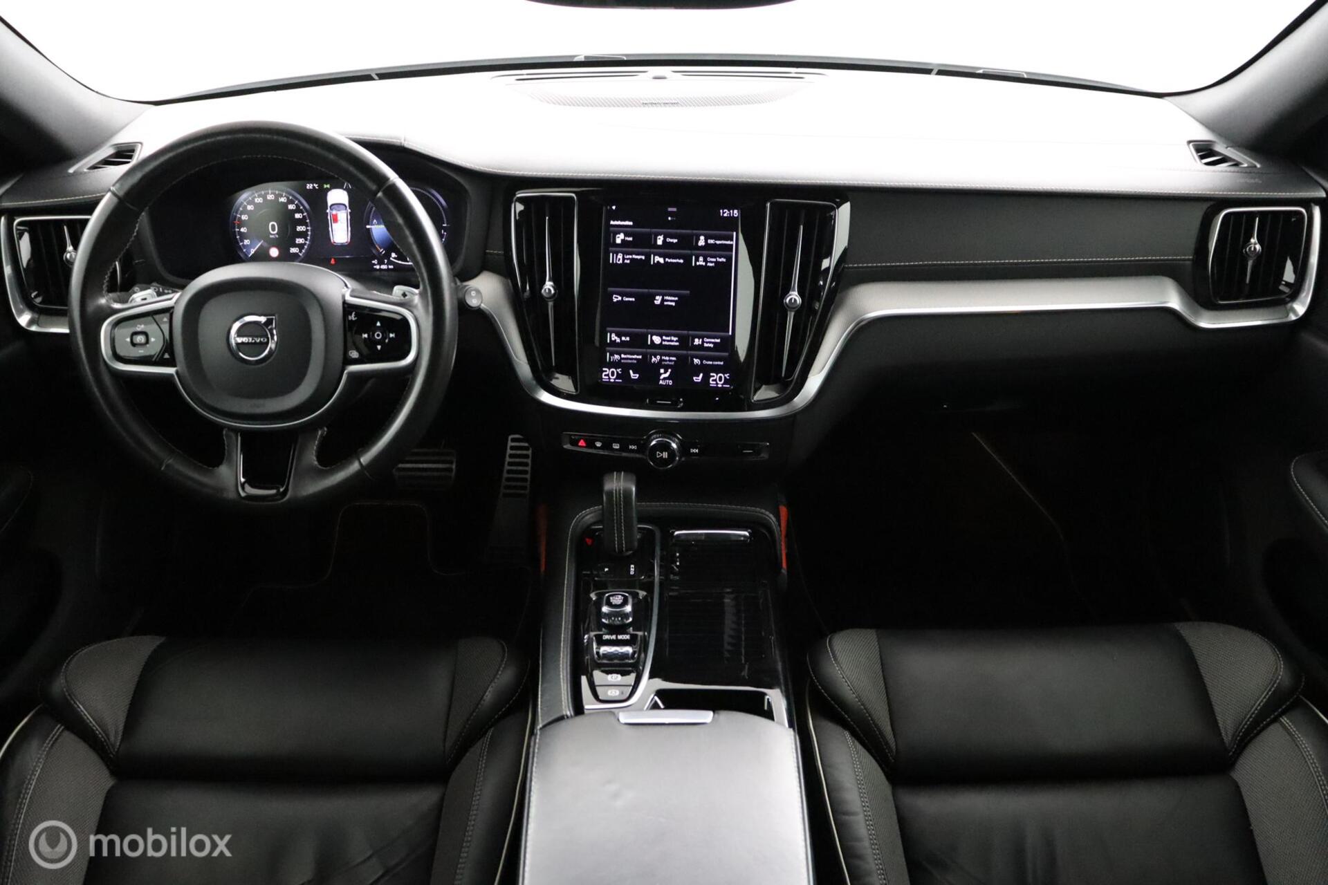 Foto van Volvo V60 T8 Twin Engine