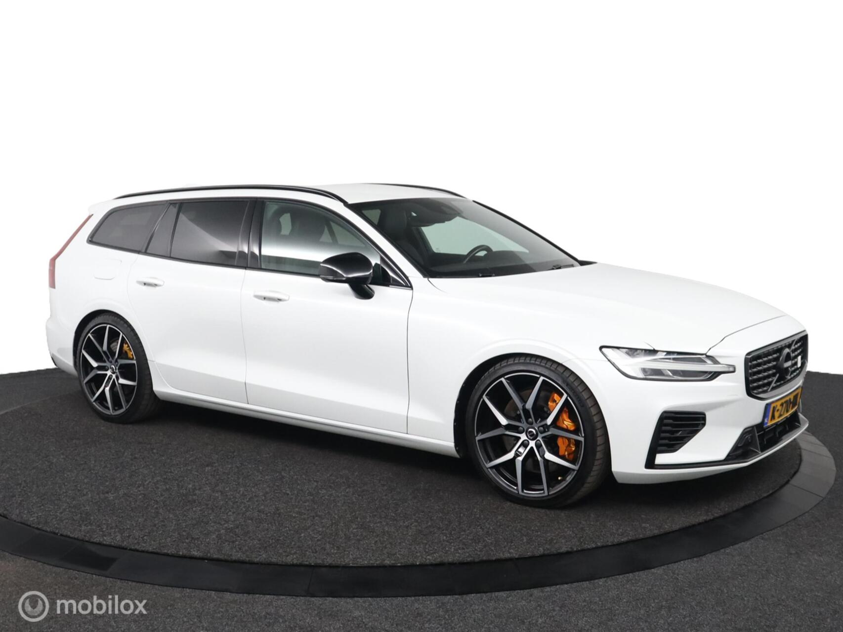 Foto van Volvo V60 T8 Twin Engine