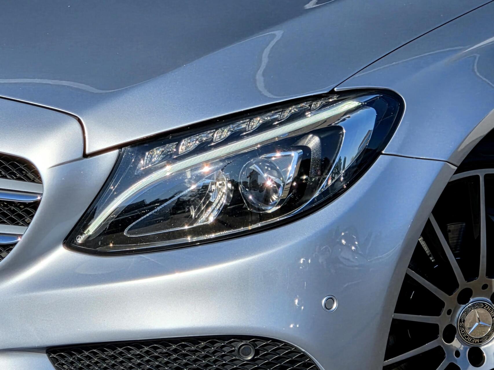 Foto van Mercedes-Benz C 200