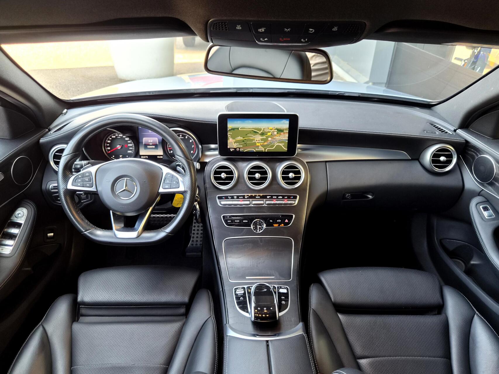 Foto van Mercedes-Benz C 200