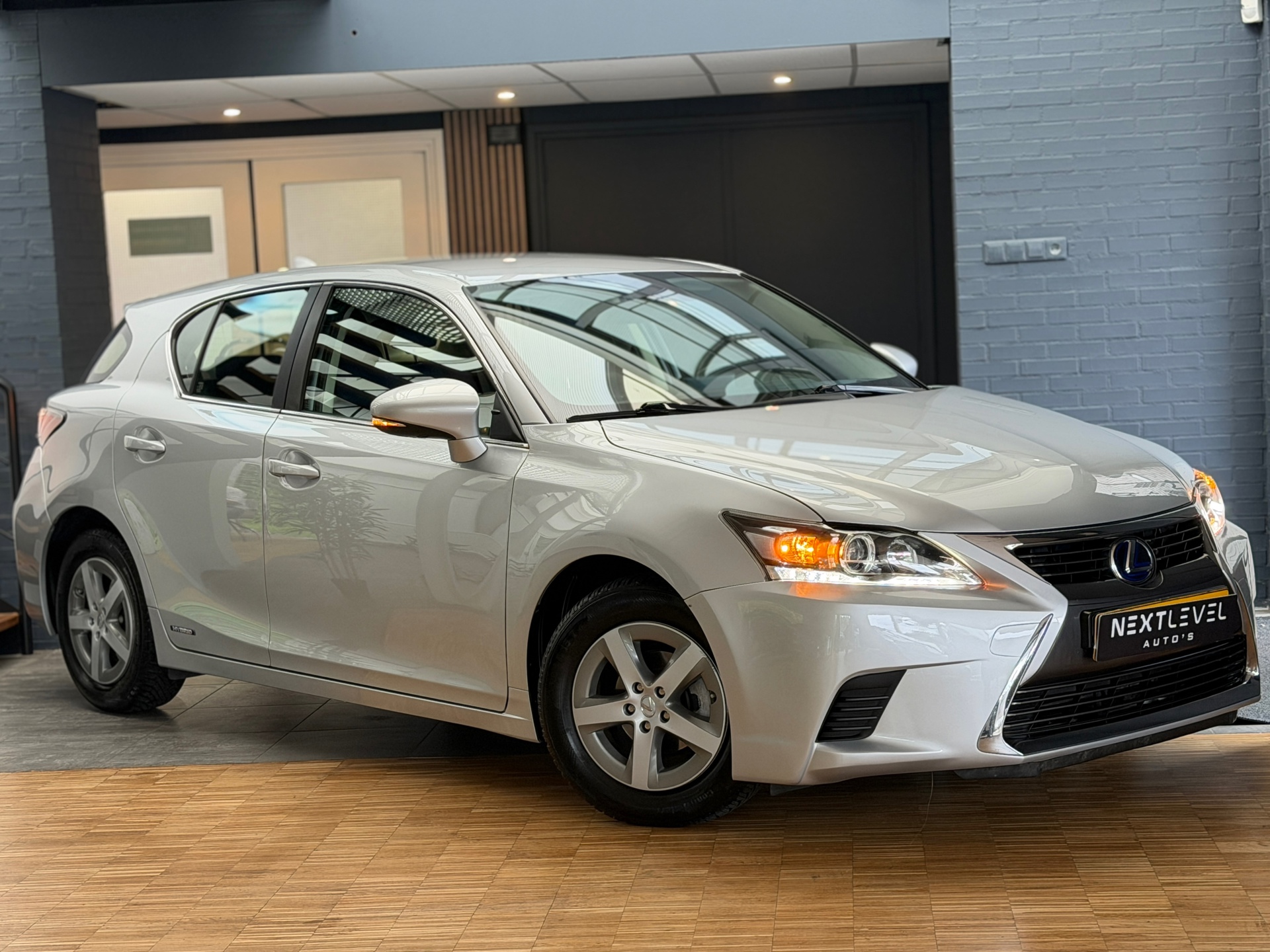 Foto van Lexus Lexus Ct200h