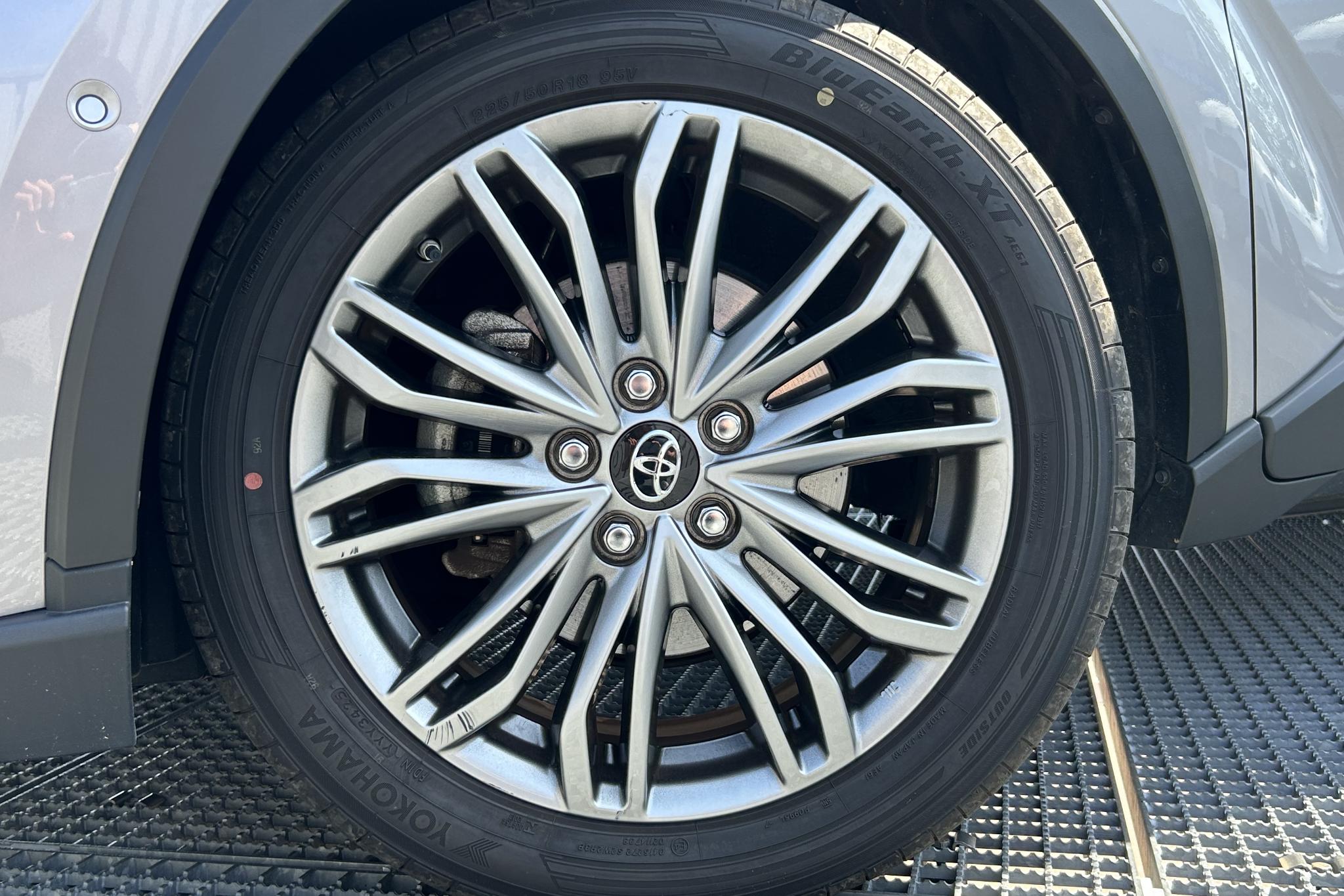 Foto van Toyota Toyota C-hr