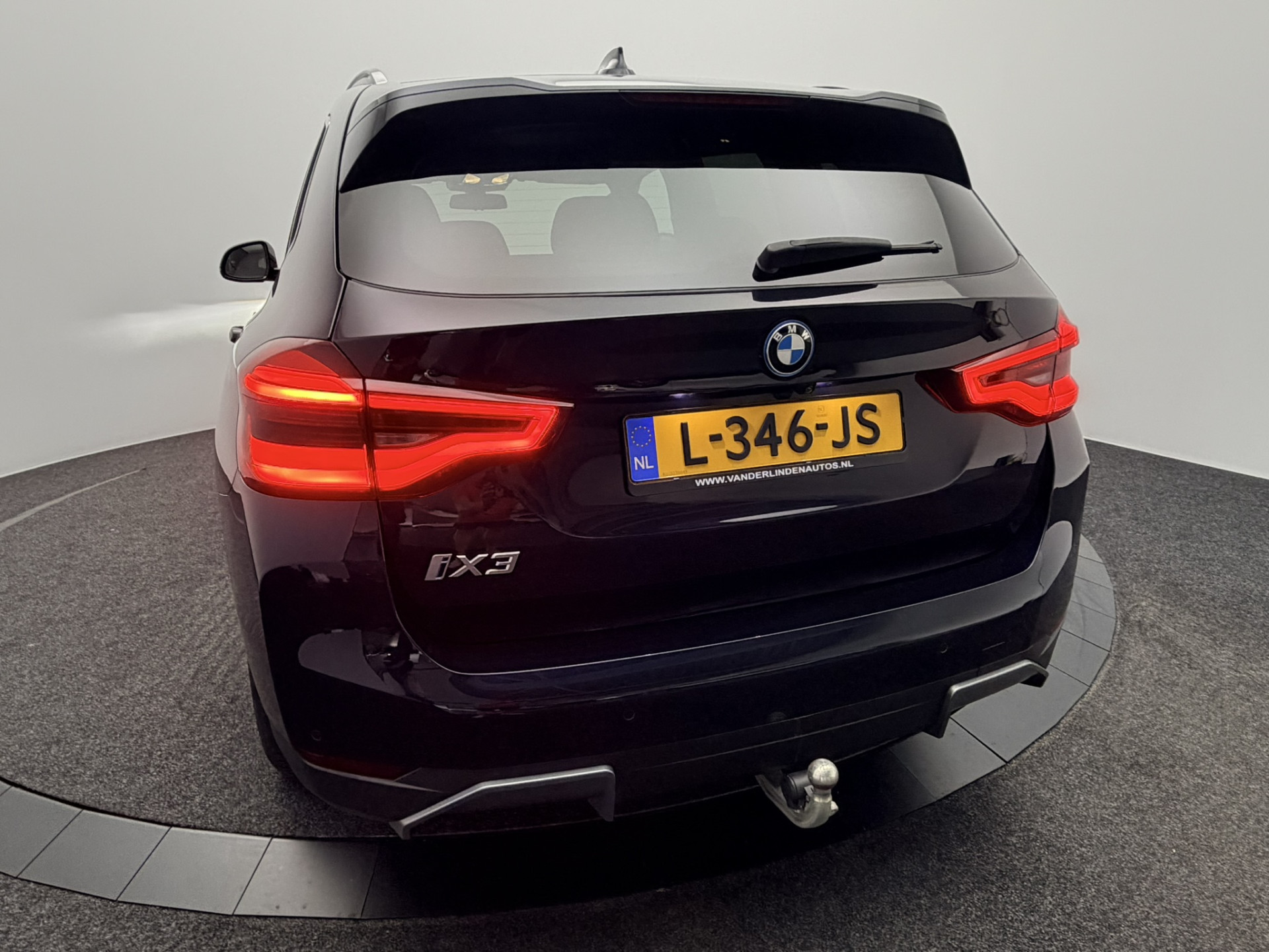 Foto van BMW Ix3