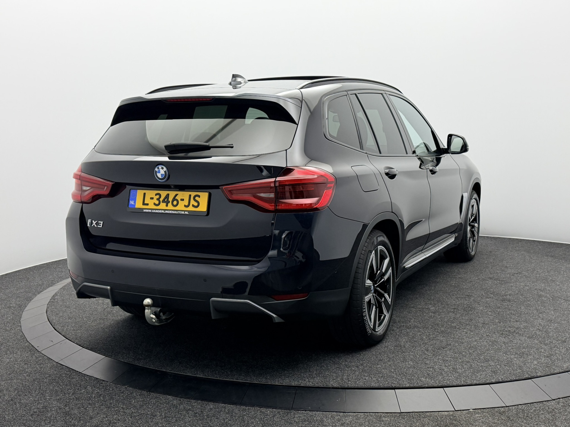 Foto van BMW Ix3