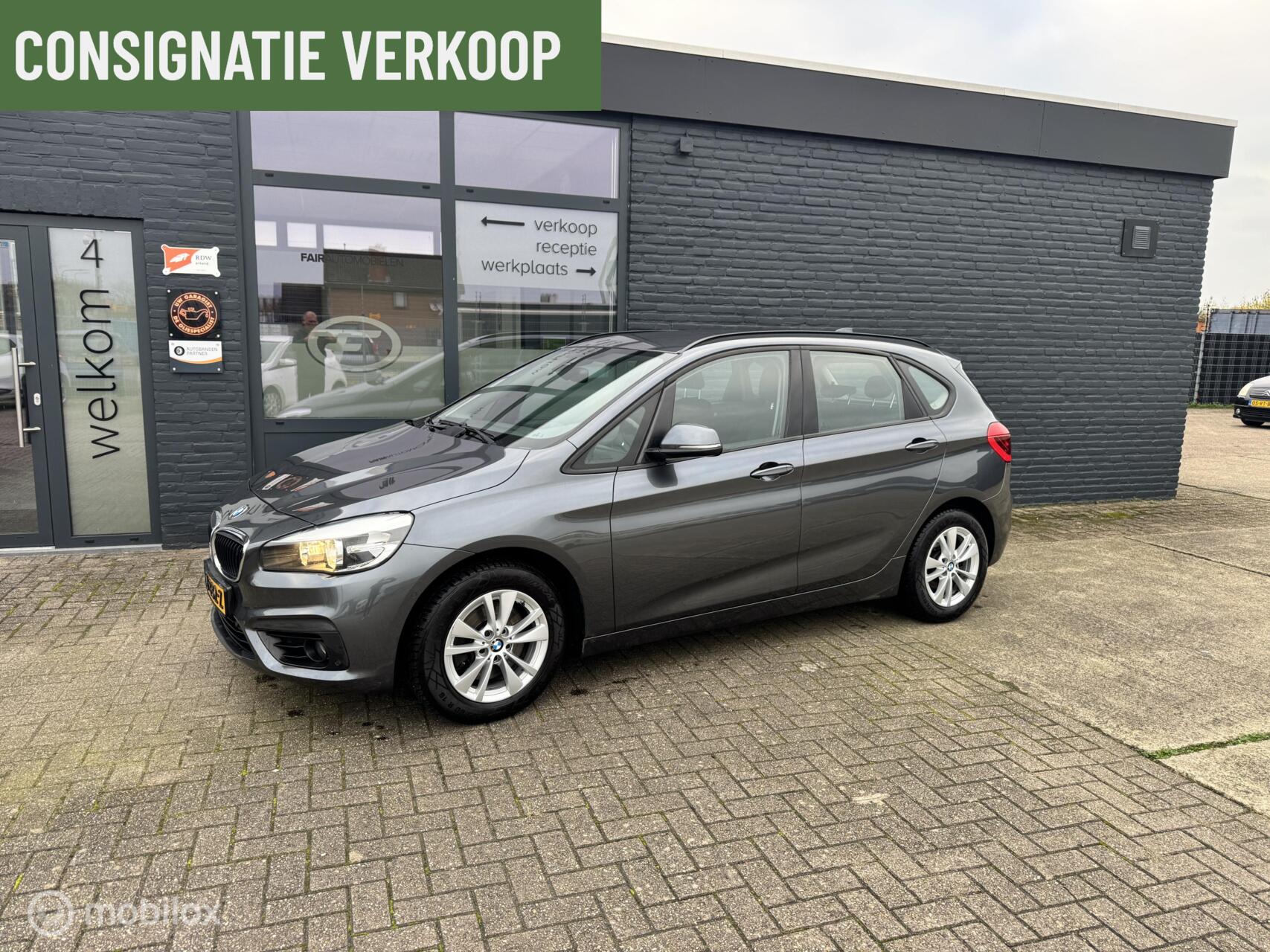 BMW 2-serie Active Tourer 218i Luxury 2015 - voorkant