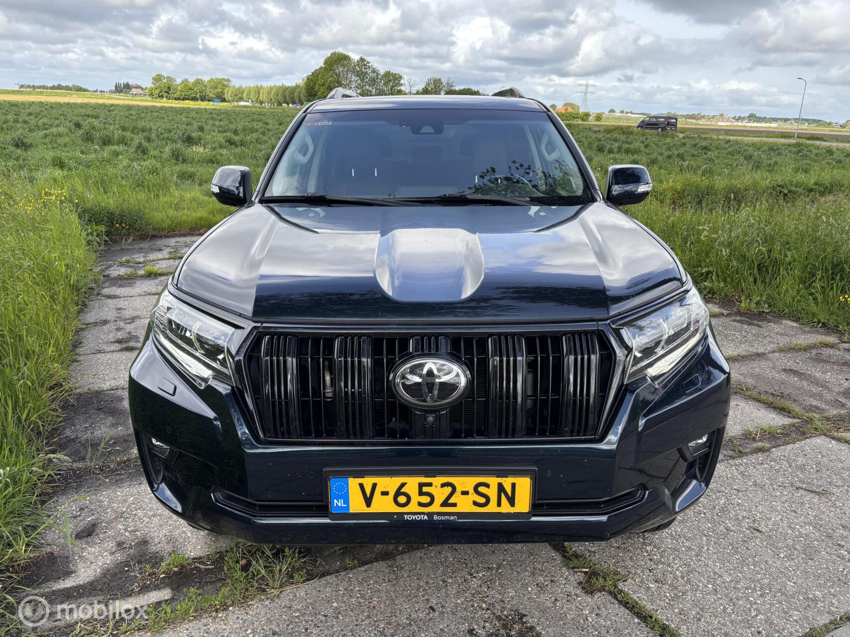 Foto van Toyota Toyota Land Cruiser (150 Series)