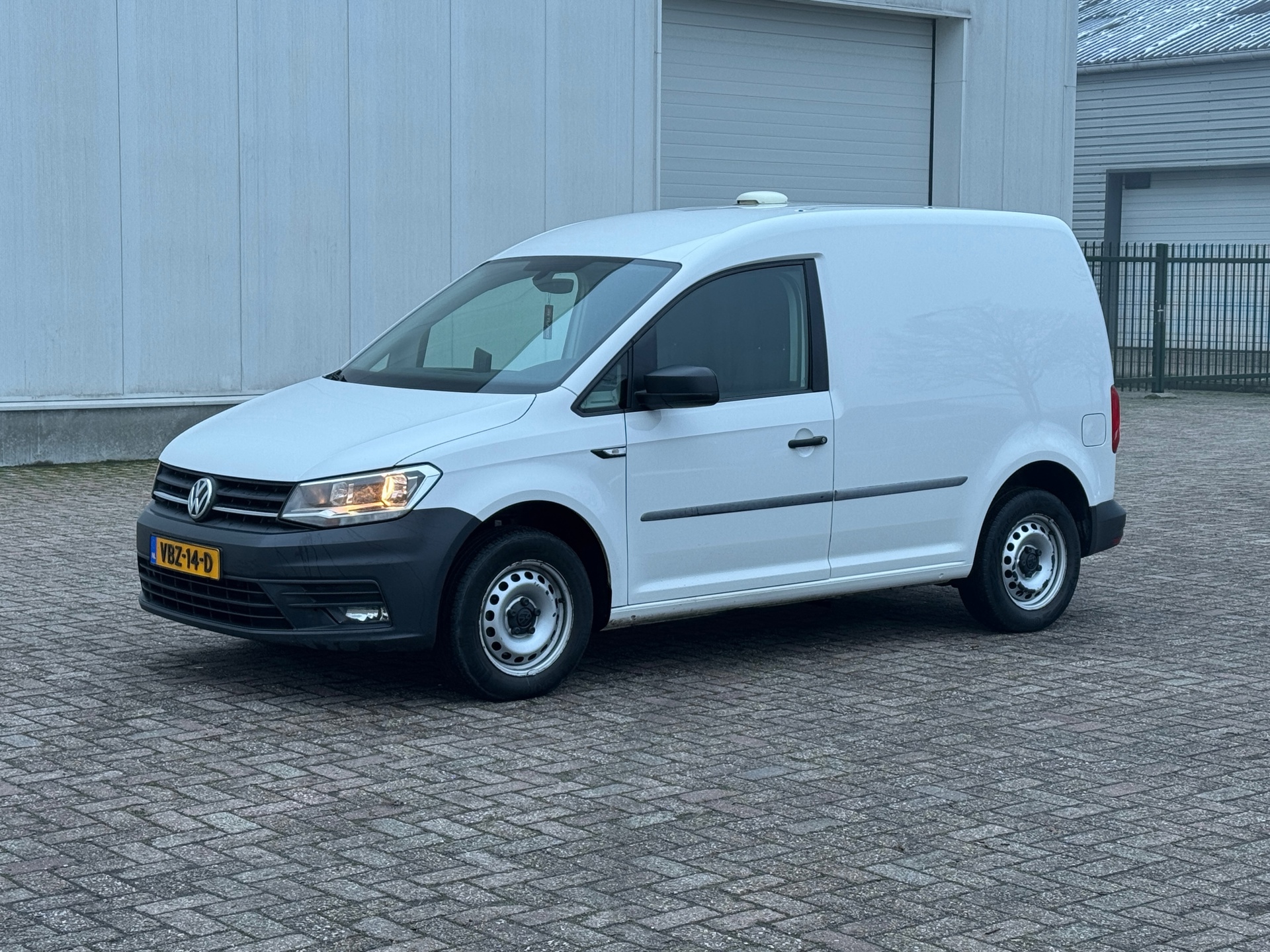 Volkswagen Caddy 2.0 TDI L1H1 BMT Comfortline 2019 - voorkant