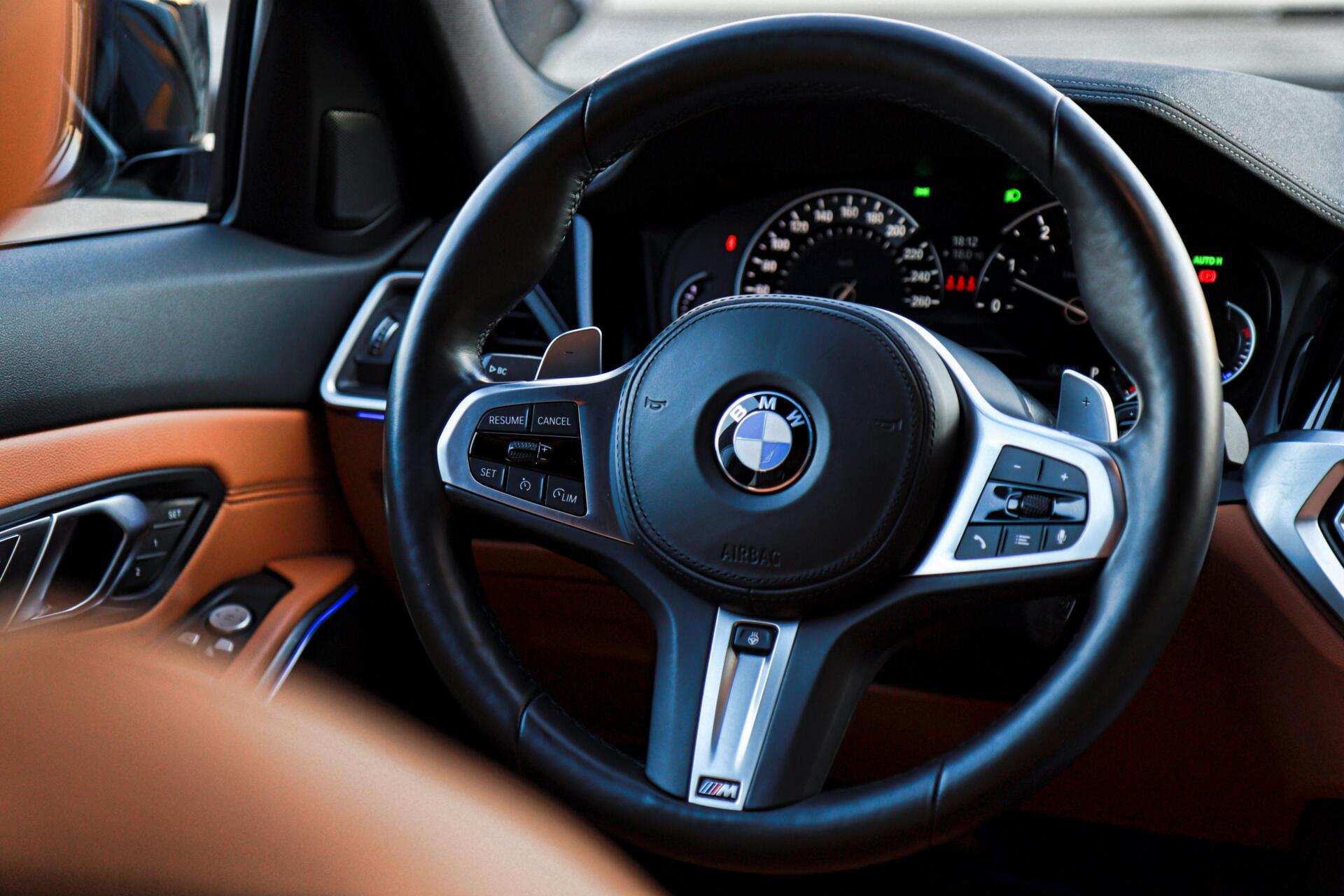 Foto van BMW 330i