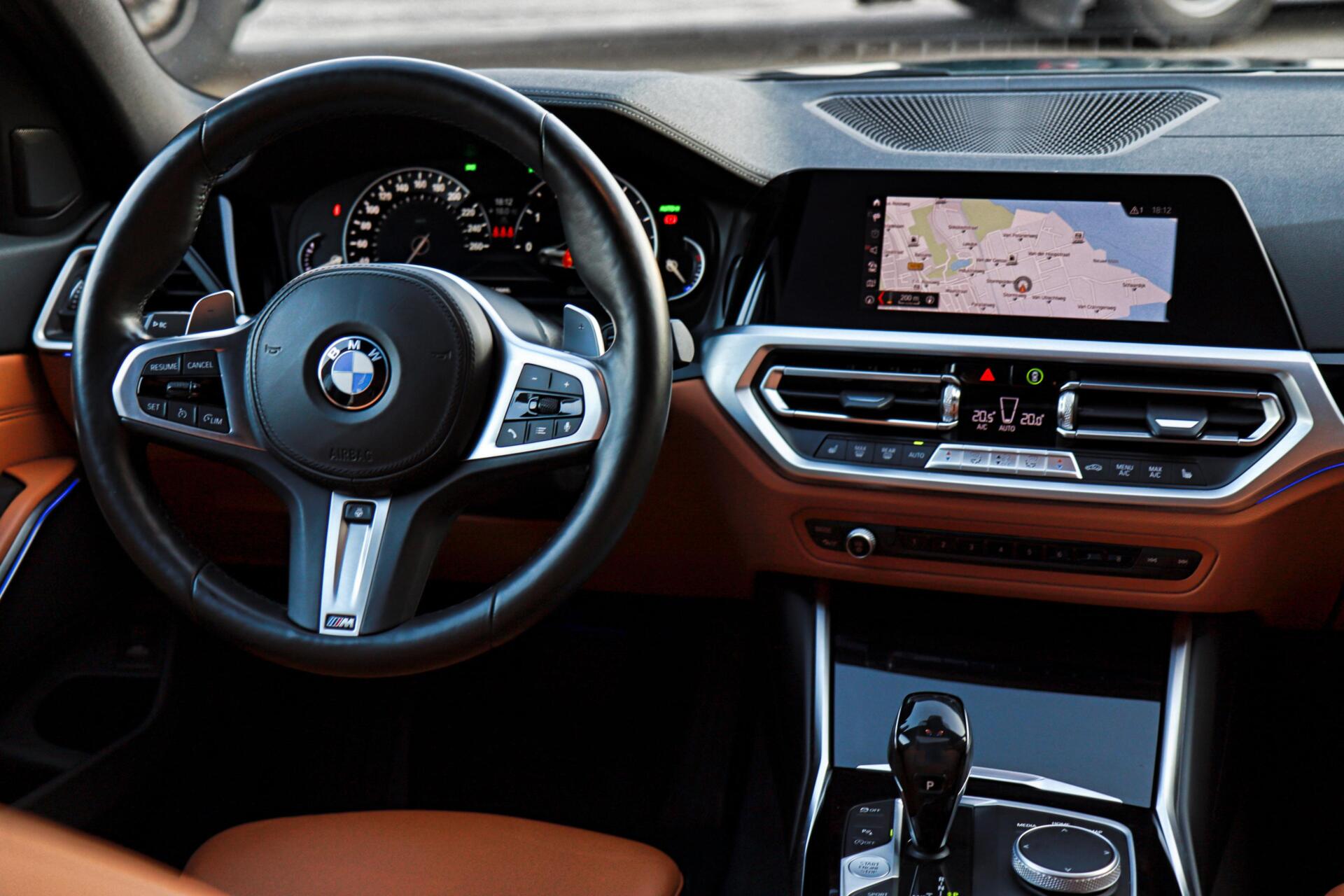 Foto van BMW 330i