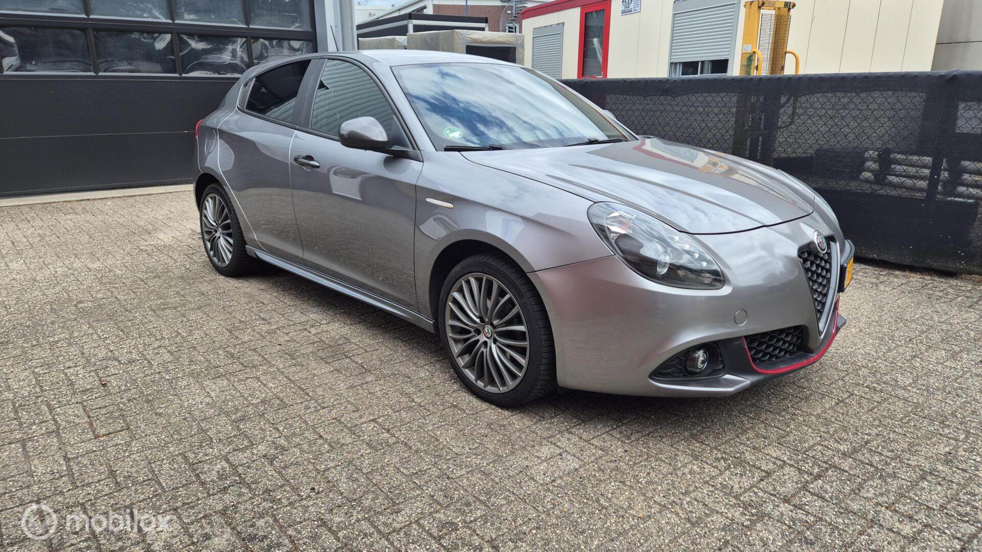 Foto van Alfa Romeo Alfa Giulietta