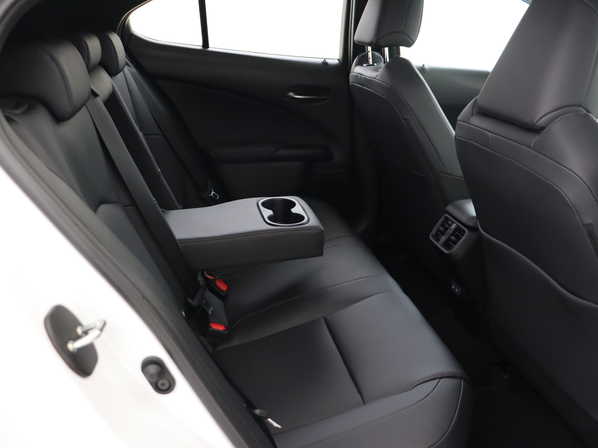 Foto van Lexus Lexus Ux300h