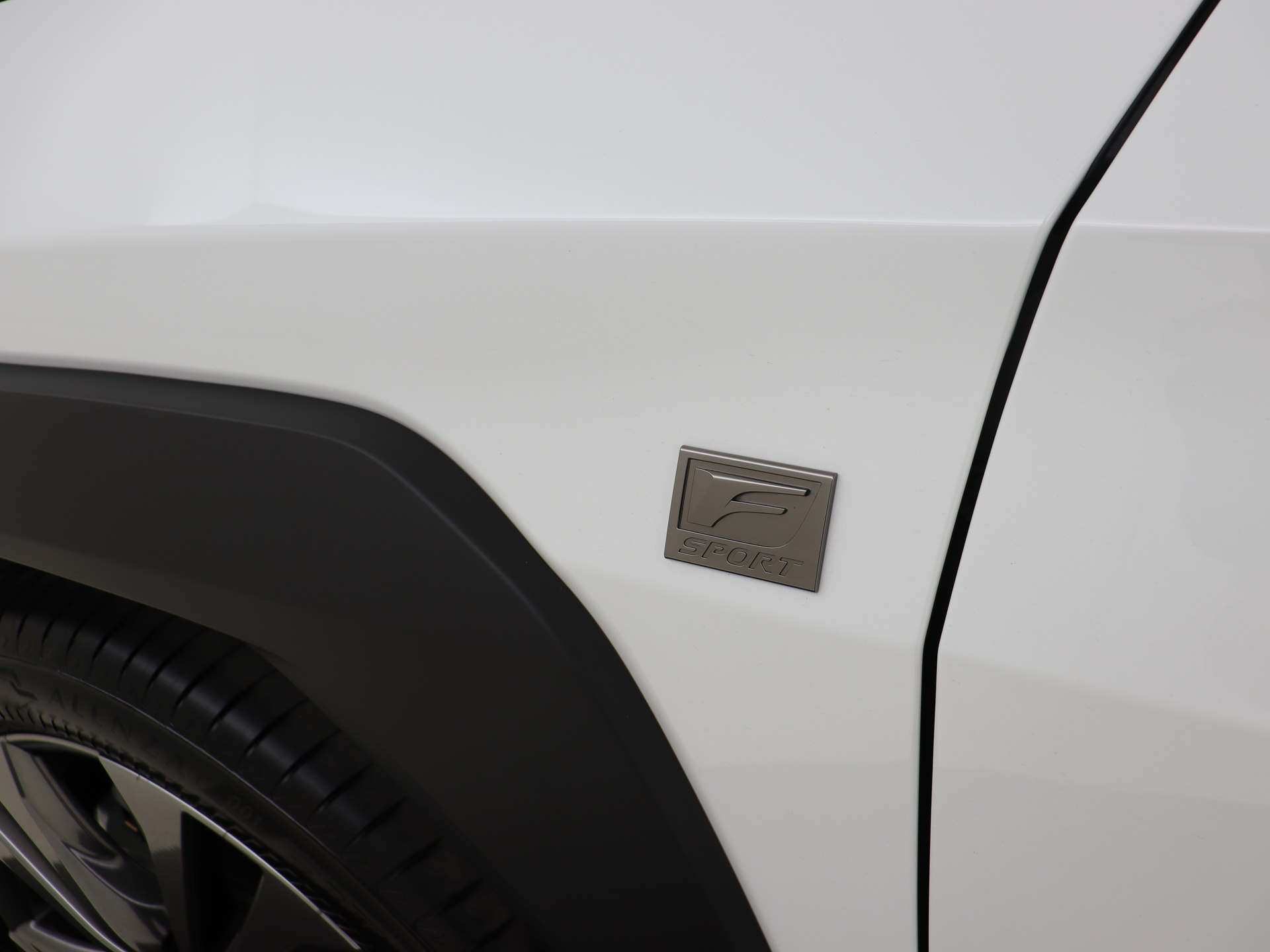 Foto van Lexus Lexus Ux300h