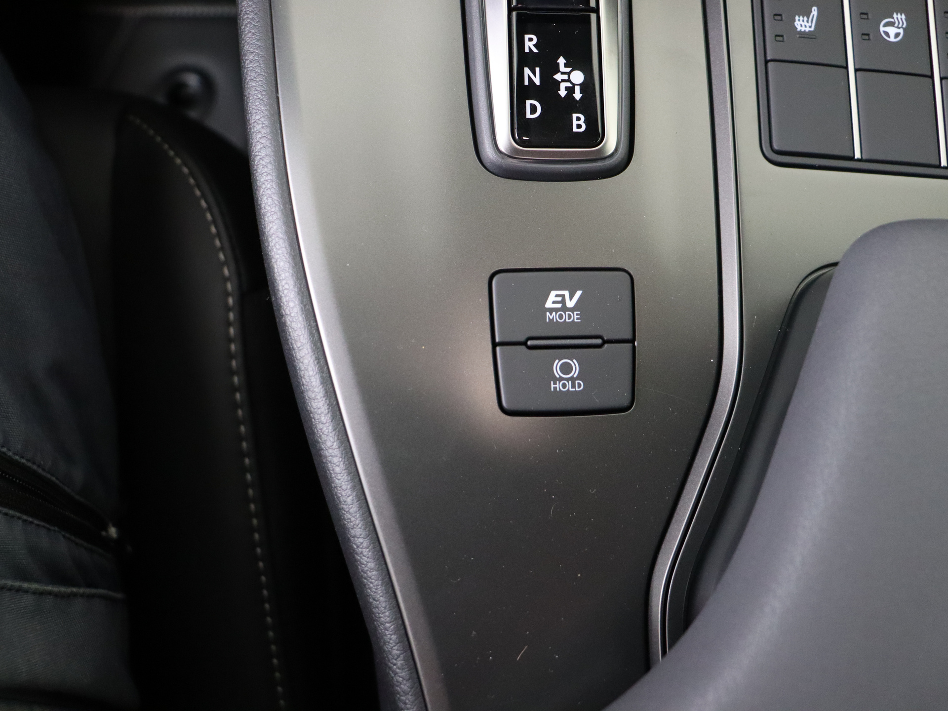 Foto van Lexus Lexus Ux300h