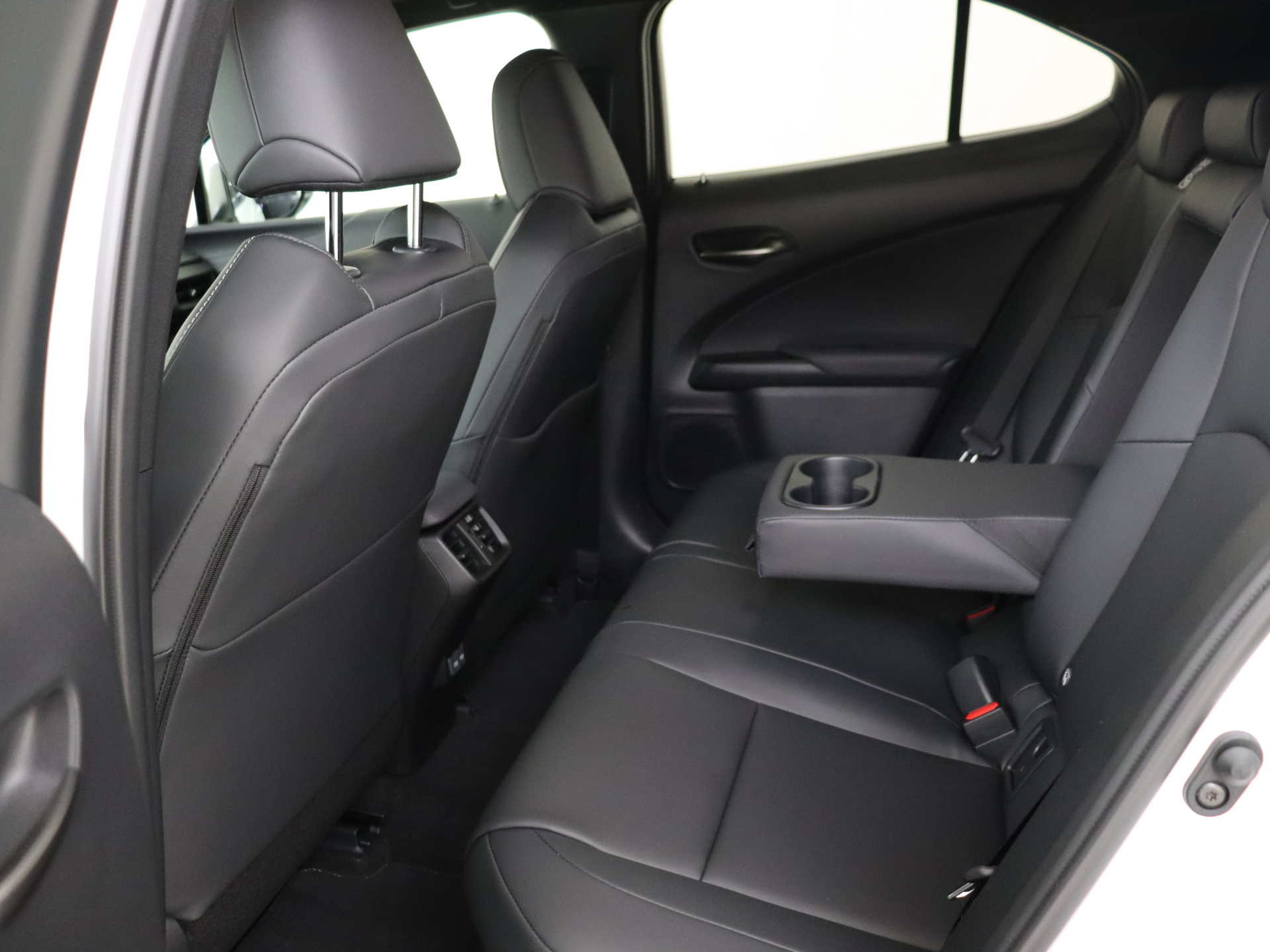 Foto van Lexus Lexus Ux300h
