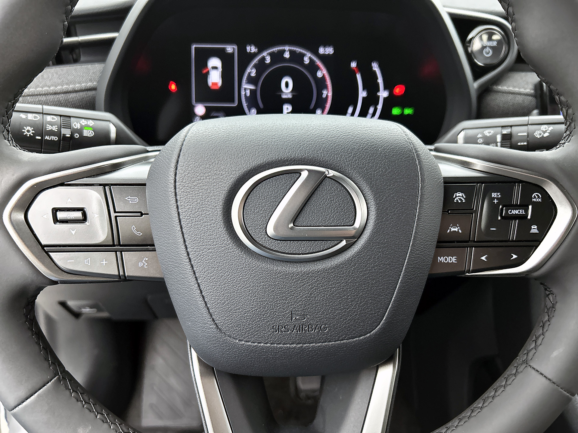 Foto van Lexus Lexus LBX