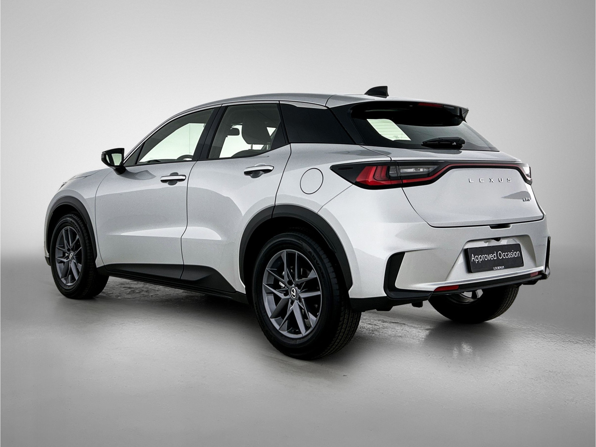 Foto van Lexus Lexus LBX